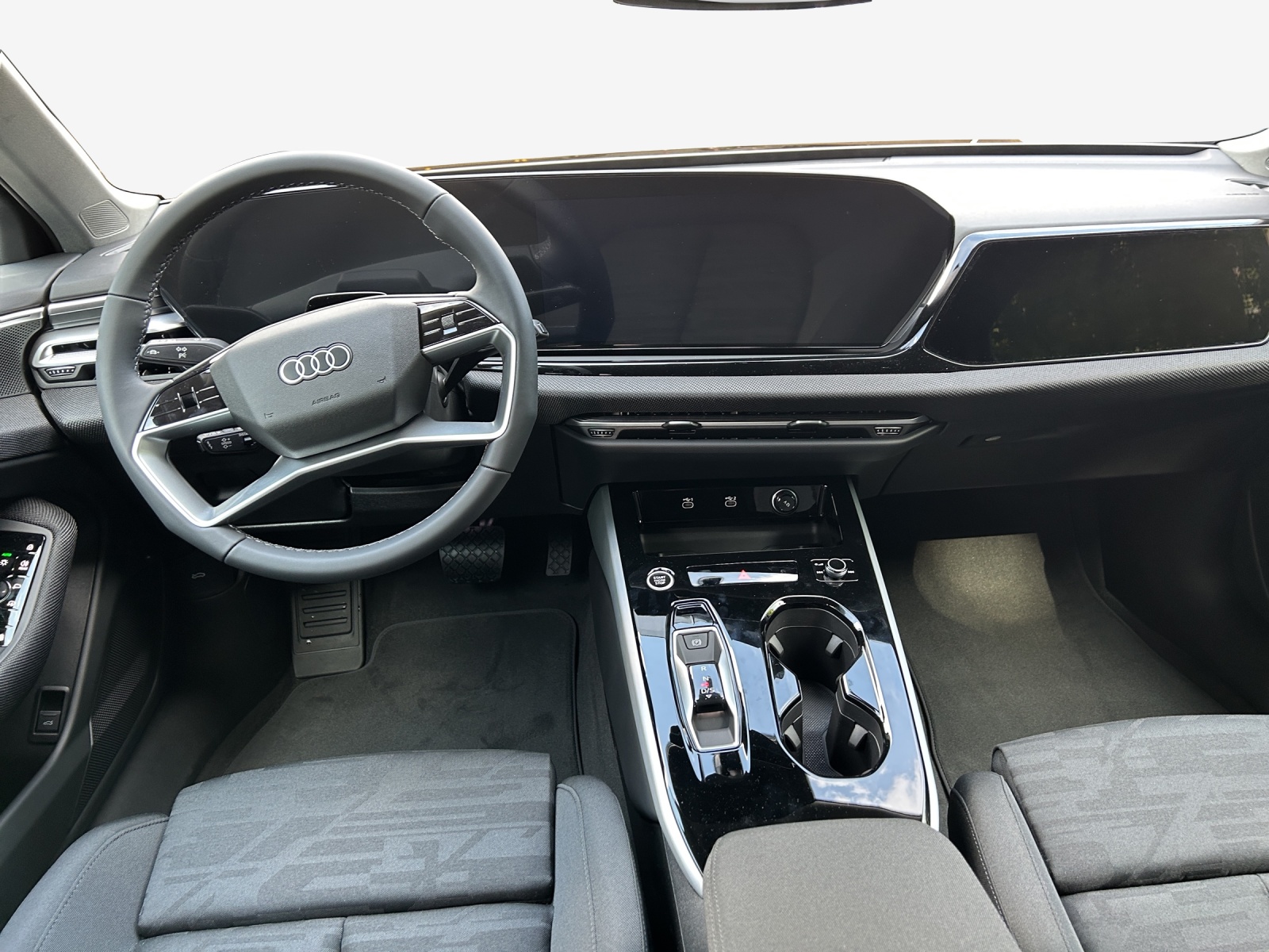 AUDI A6 Avant TDI quattro 150 kW S tronic-image-8
