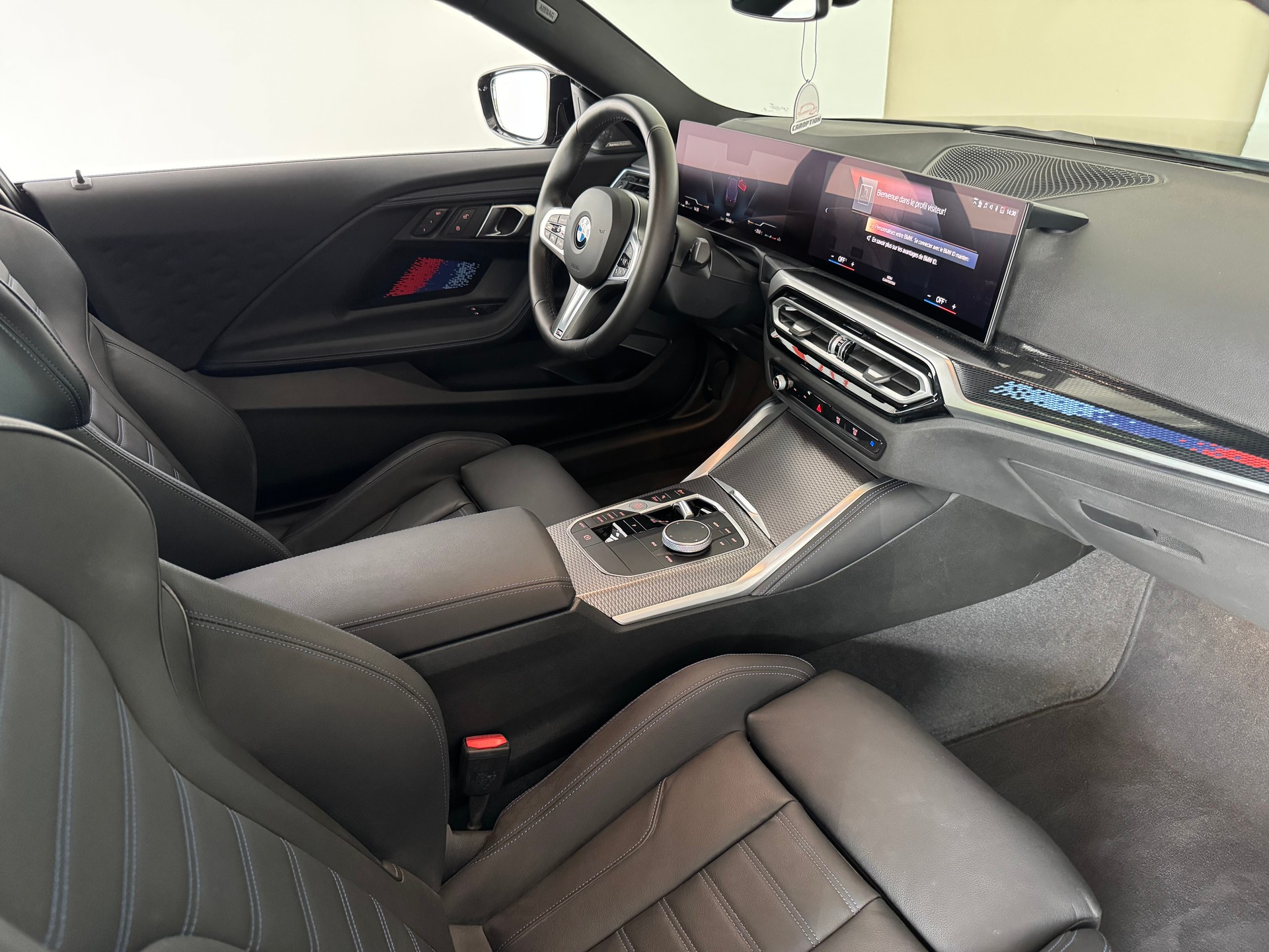 BMW M240i xDrive M Sport Pro Steptronic-image-15