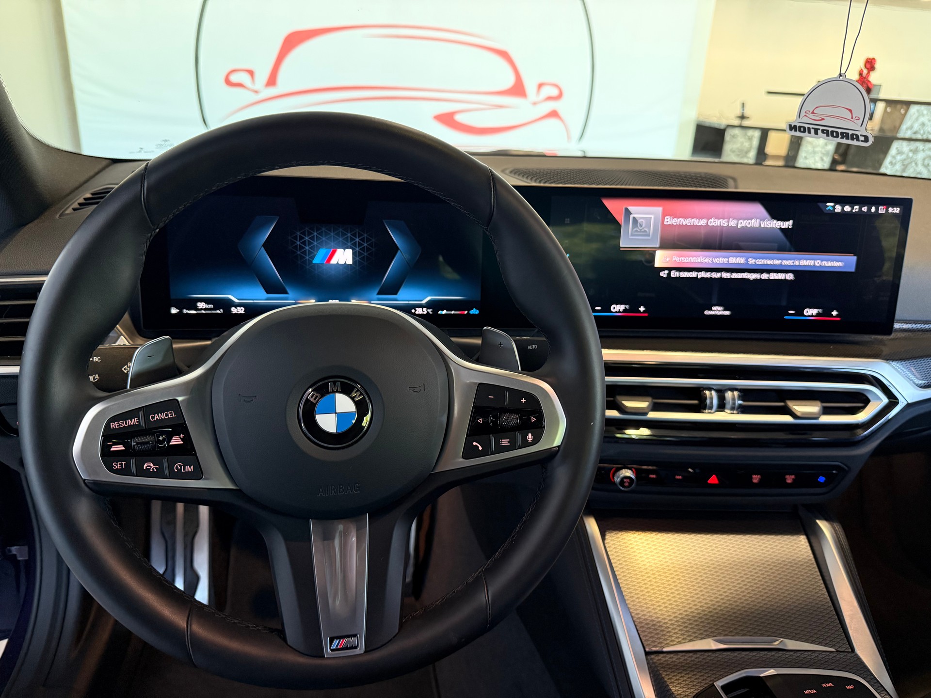 BMW M240i xDrive M Sport Pro Steptronic-image-17