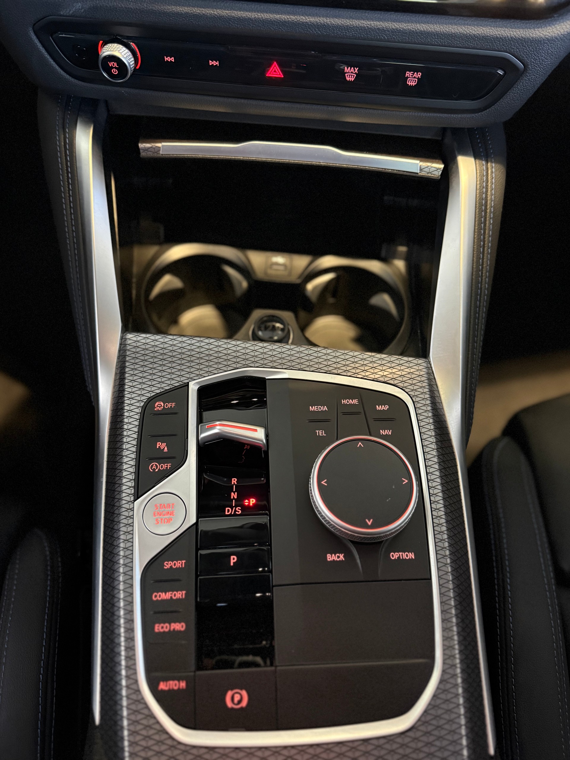 BMW M240i xDrive M Sport Pro Steptronic-image-22
