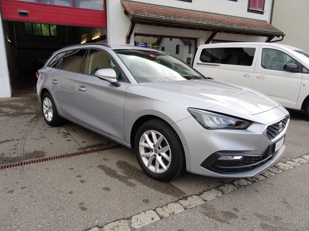 SEAT Leon ST 2.0 TDI Style 4Drive DSG-image-1