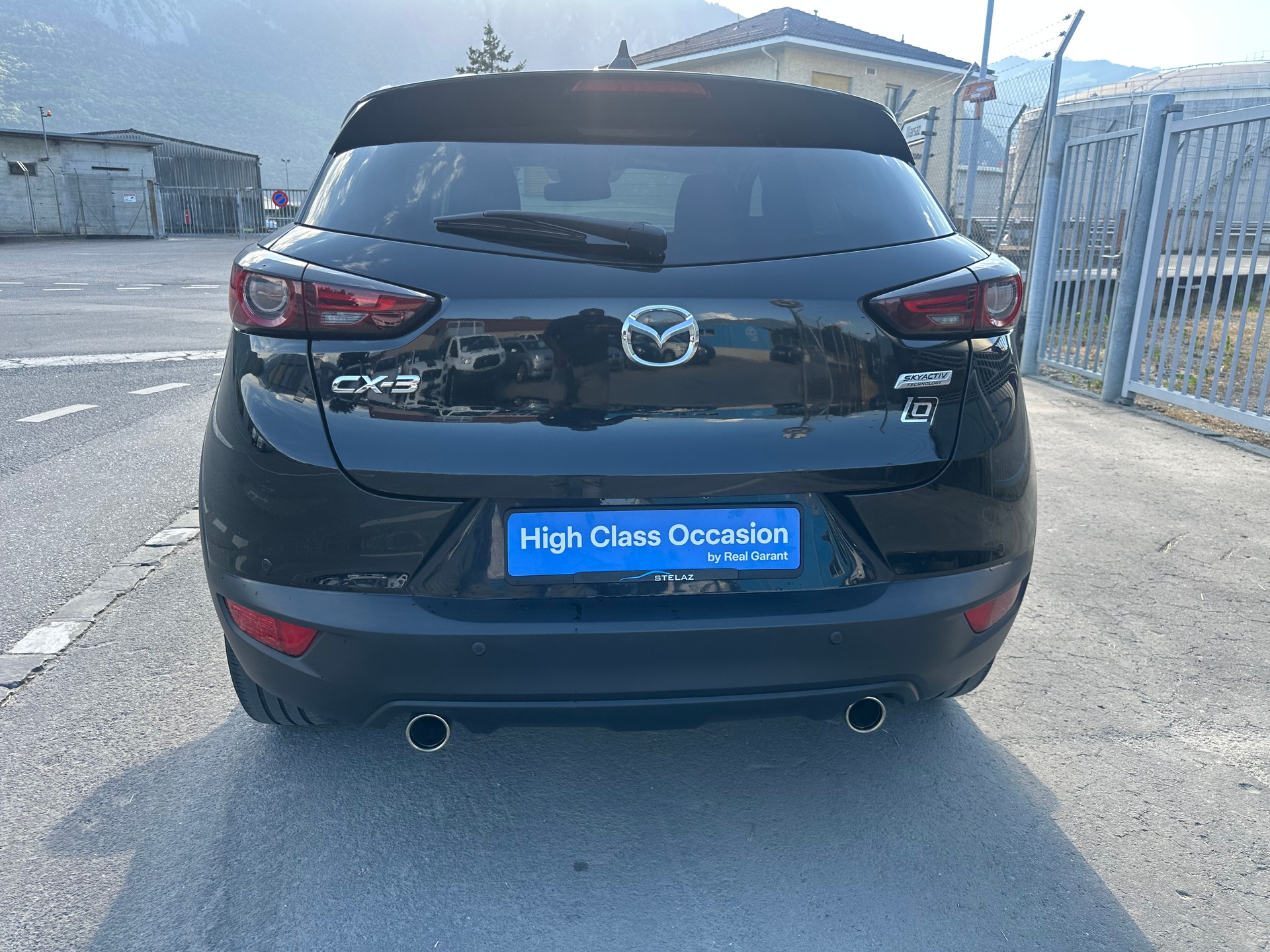 MAZDA CX-3 SKYACTIV-G 121 Ambition FWD Automat-image-3