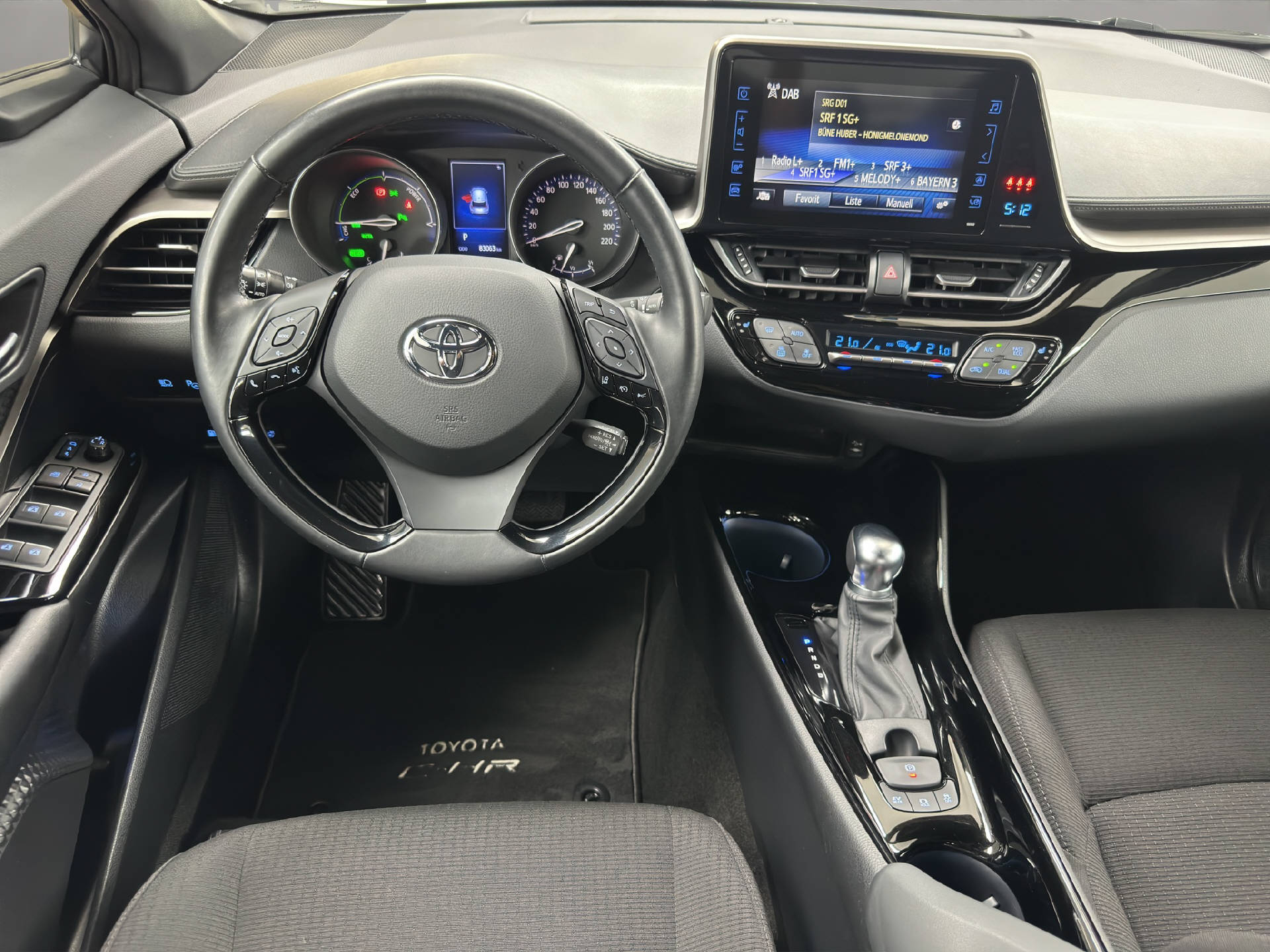 TOYOTA C-HR 1.8 VVTi HSD Trend-image-7