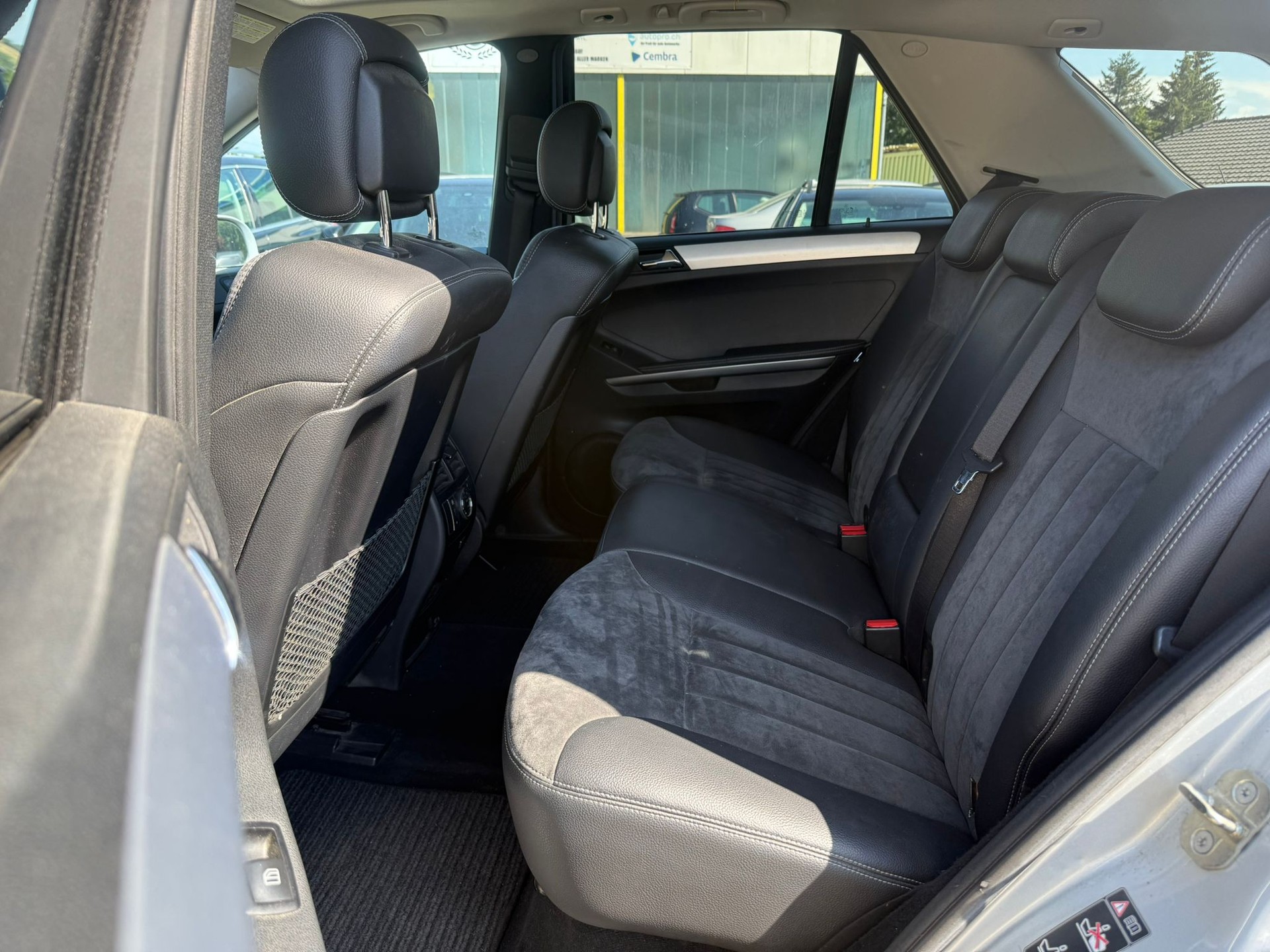 MERCEDES-BENZ ML 420 CDI 4Matic Edition 7G-Tronic-image-7
