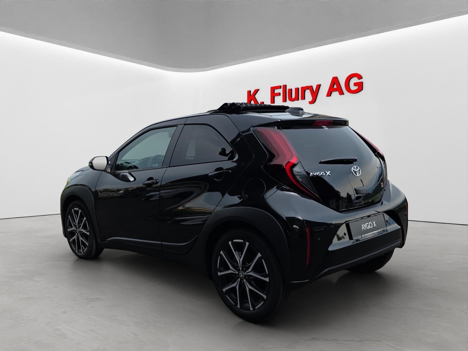 TOYOTA Aygo X 1.5 VVT-i HSD GR Sport-image-2