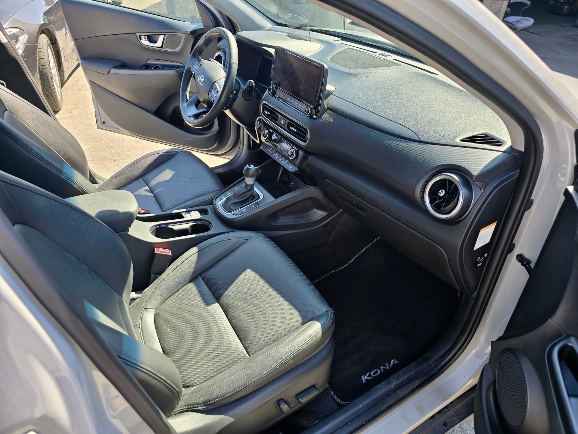 HYUNDAI Kona 1.6 GDi HEV Vertex DCT-image-10