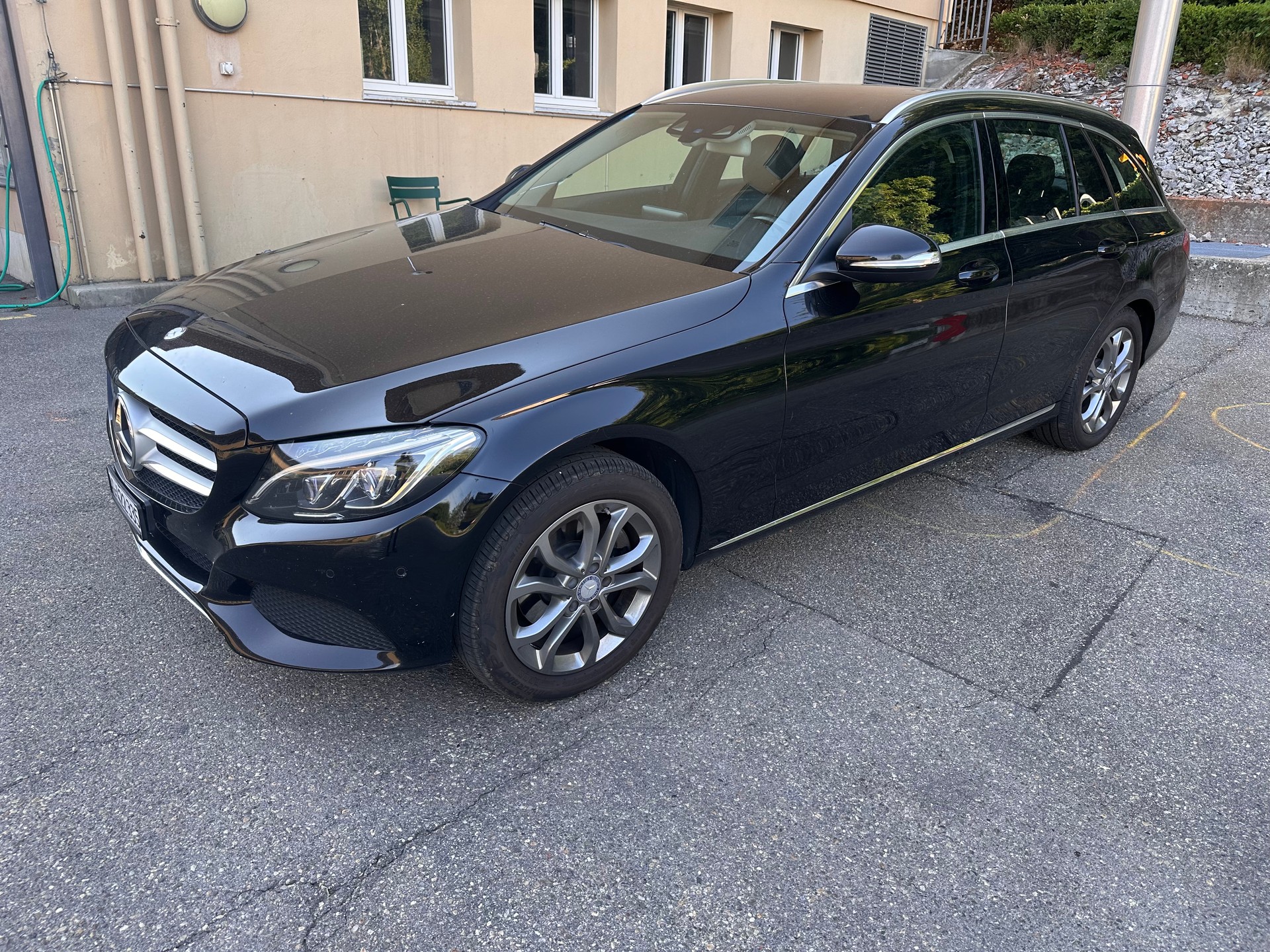 MERCEDES-BENZ C 220 BlueTEC Swiss Star Exclusive 7G-Tronic-image-0