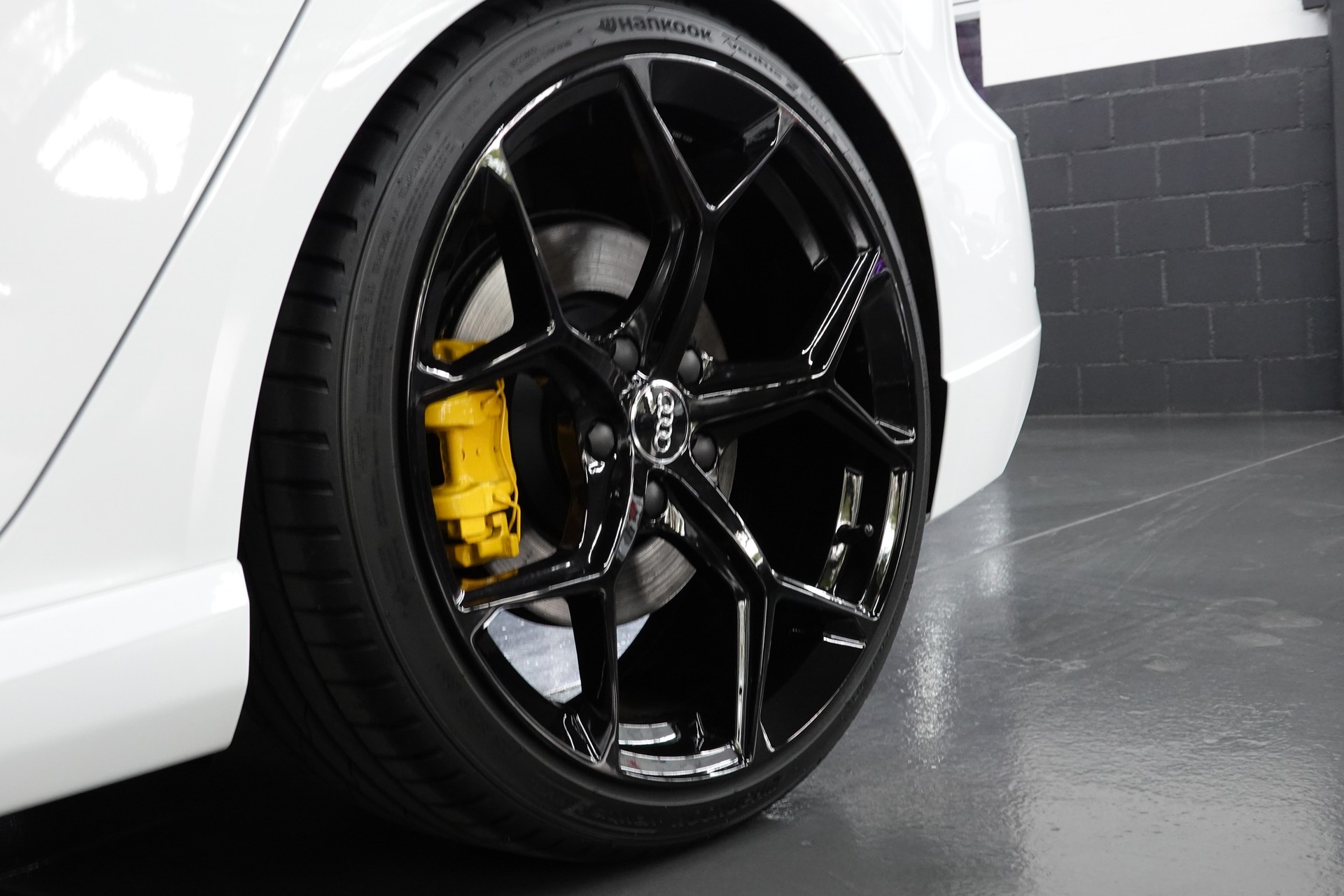 AUDI RS3 SPORTBACK 2.5 TSI QUATTRO S-TRONIC CH-FZ OHNE OPF SOUND ON-image-15