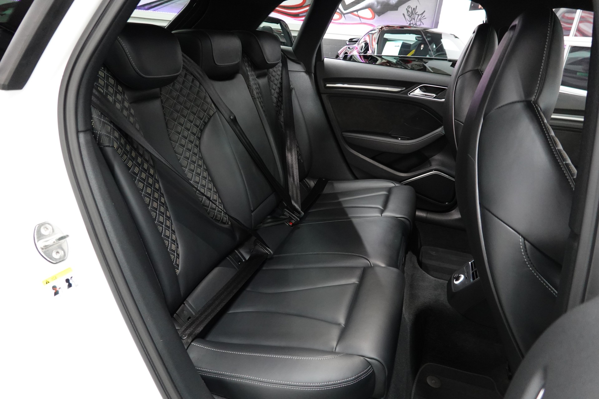 AUDI RS3 SPORTBACK 2.5 TSI QUATTRO S-TRONIC CH-FZ OHNE OPF SOUND ON-image-37