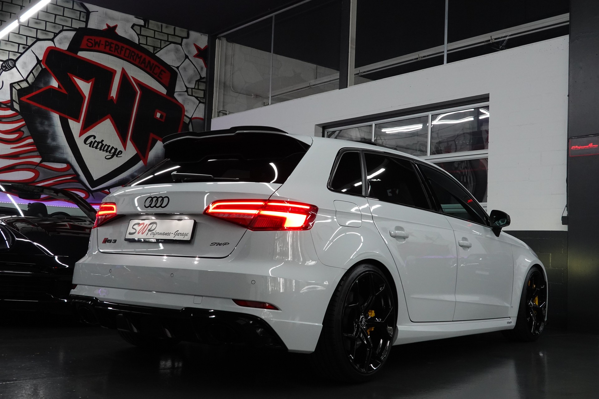 AUDI RS3 SPORTBACK 2.5 TSI QUATTRO S-TRONIC CH-FZ OHNE OPF SOUND ON-image-22