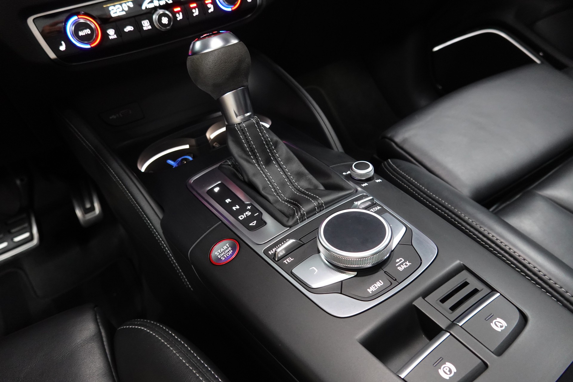 AUDI RS3 SPORTBACK 2.5 TSI QUATTRO S-TRONIC CH-FZ OHNE OPF SOUND ON-image-31