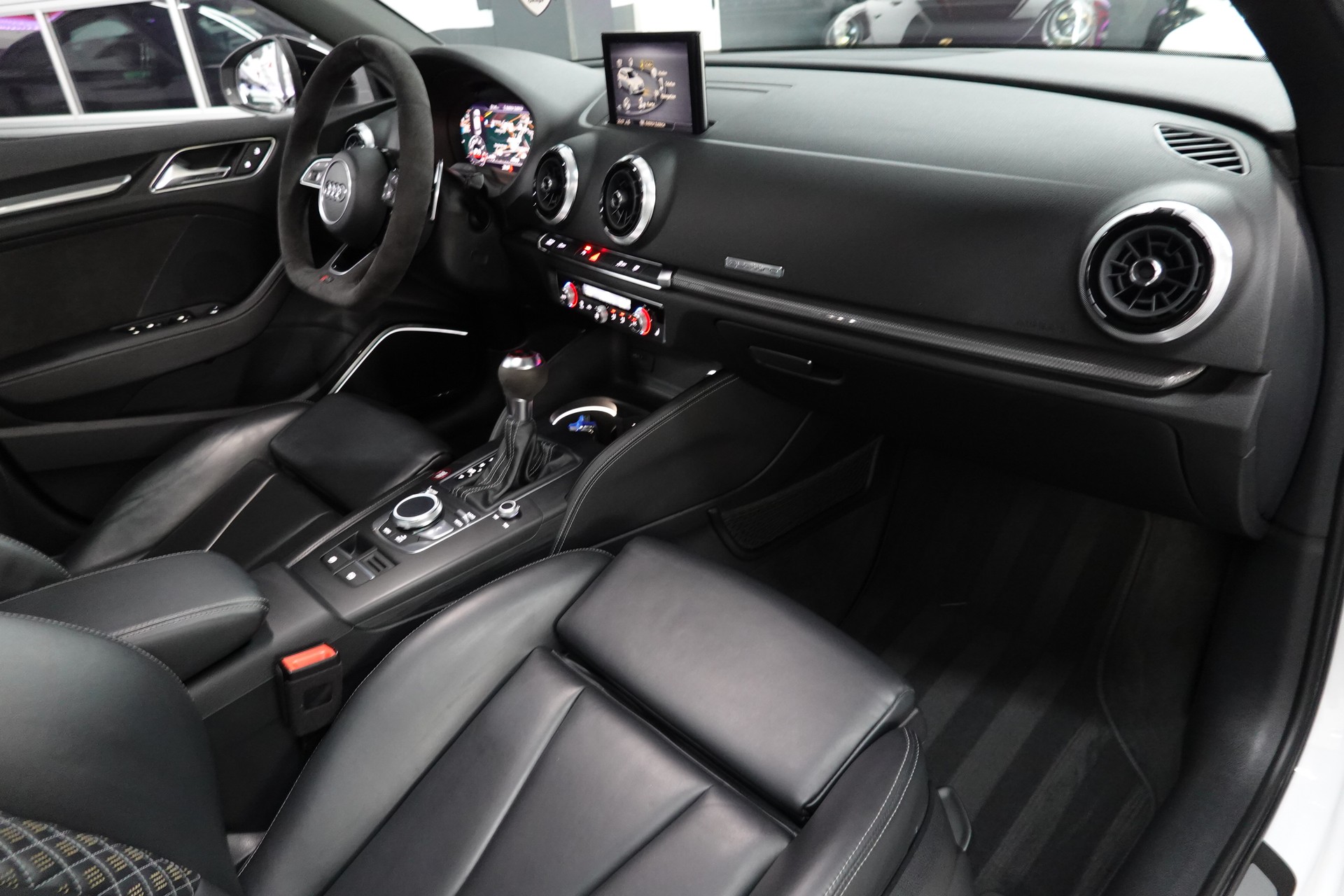 AUDI RS3 SPORTBACK 2.5 TSI QUATTRO S-TRONIC CH-FZ OHNE OPF SOUND ON-image-42