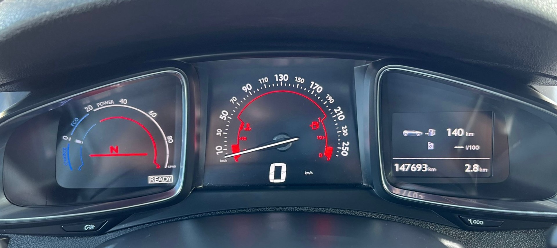 DS AUTOMOBILES DS5 HYbrid4 200 Chic EGS6-image-11