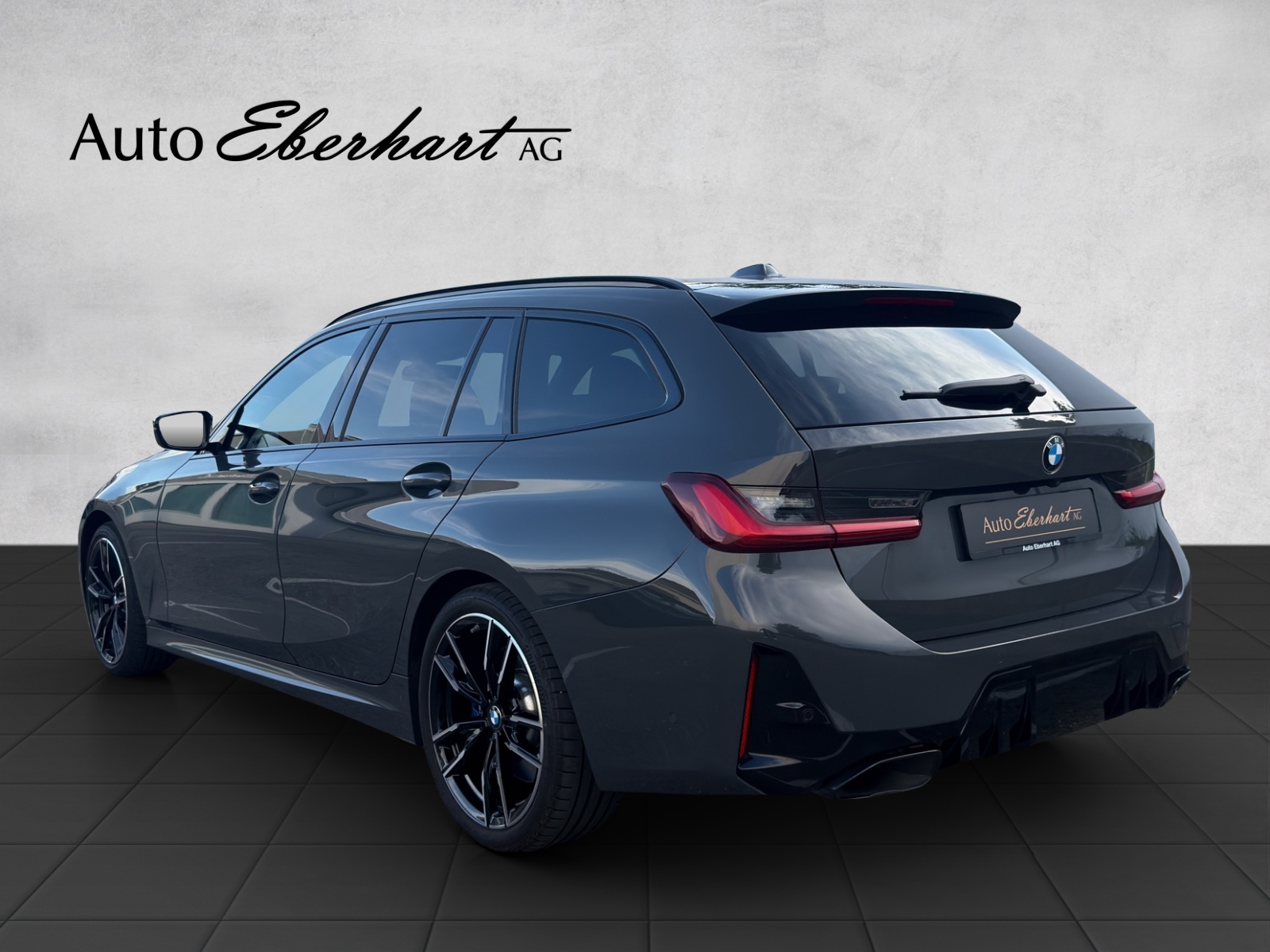 BMW M340i xDrive 48V Touring Steptronic M Sport-image-1