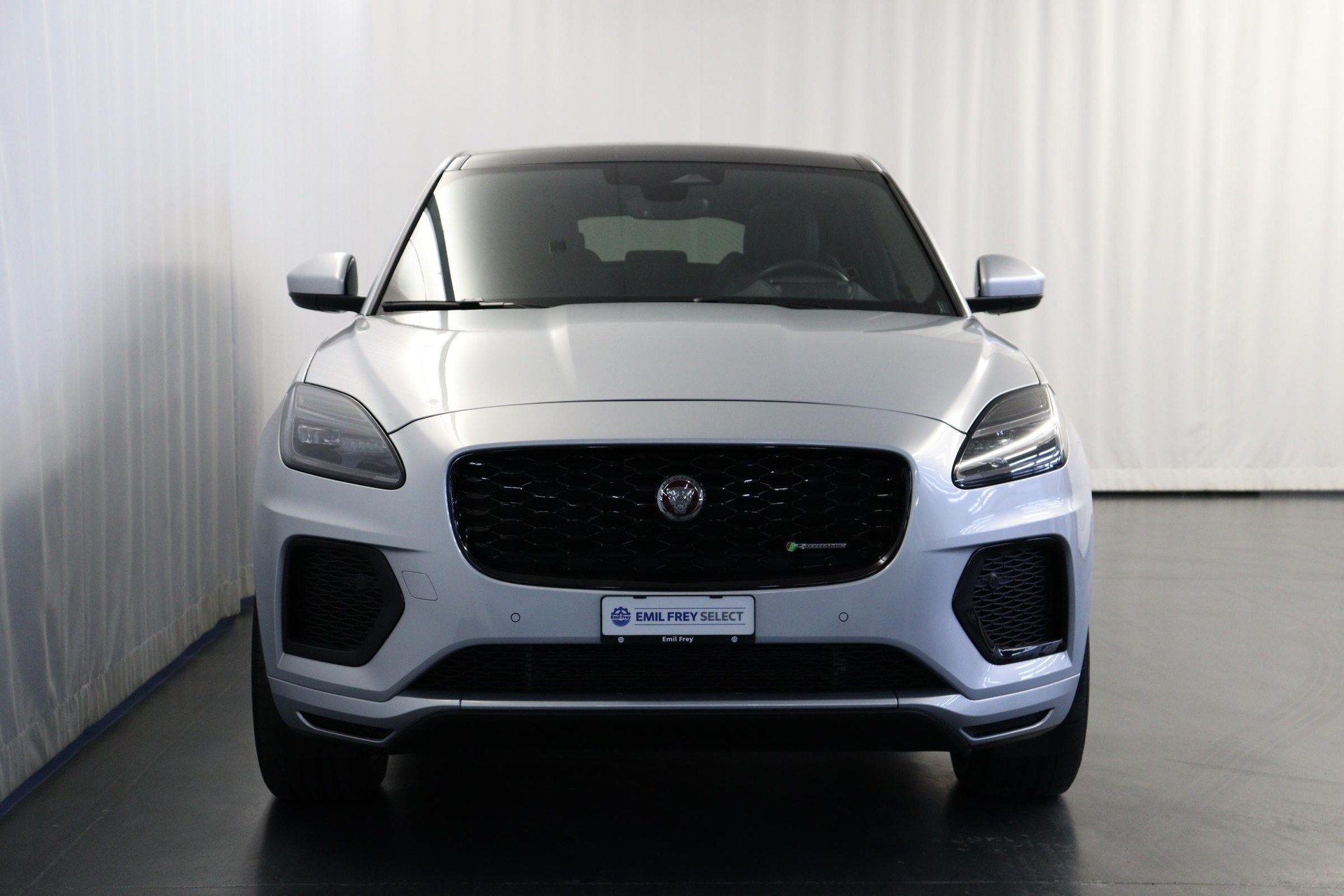 JAGUAR E-Pace 1.5 T 300e R-Dynamic SE AWD-image-10
