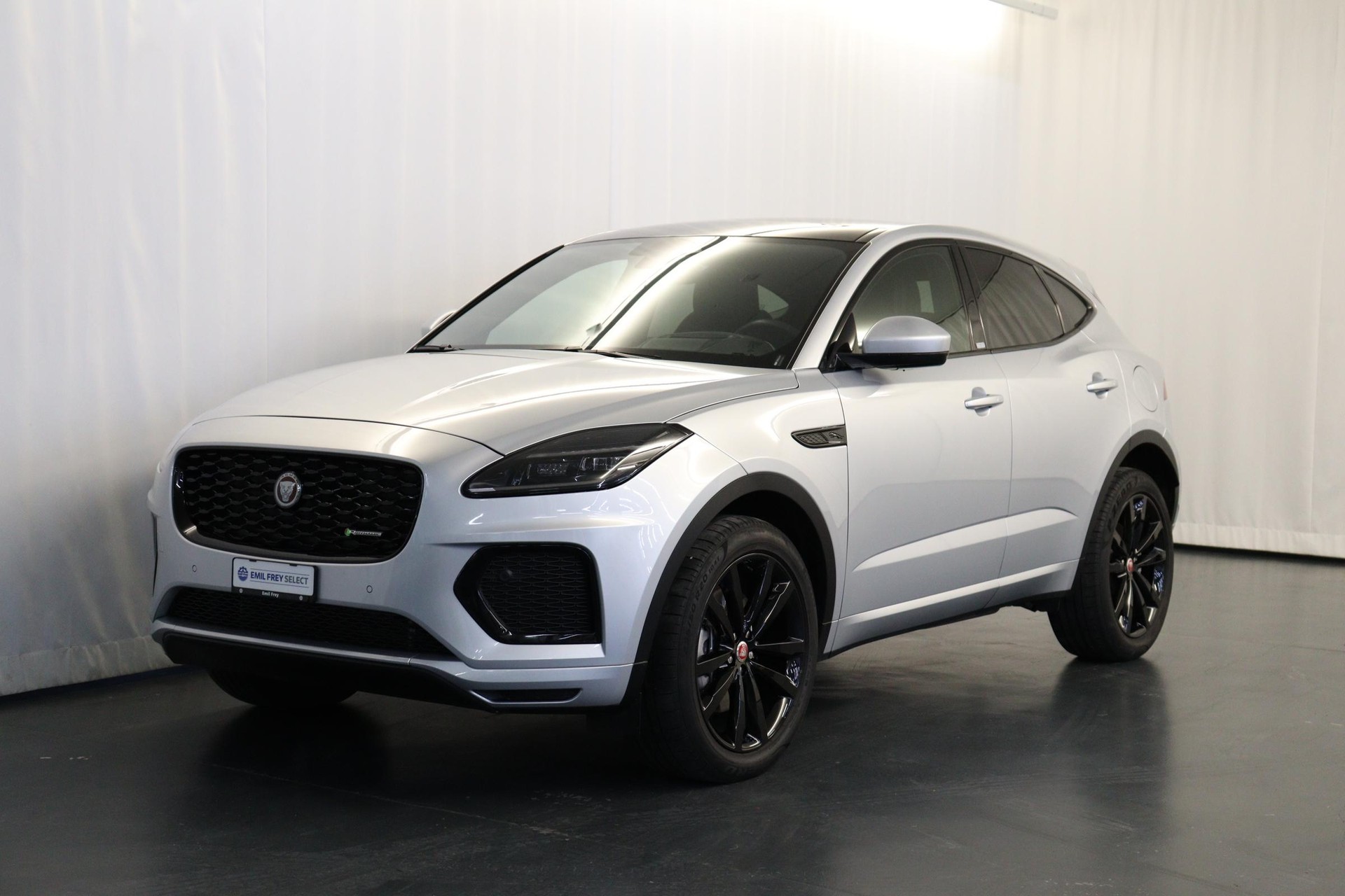 JAGUAR E-Pace 1.5 T 300e R-Dynamic SE AWD-image-1