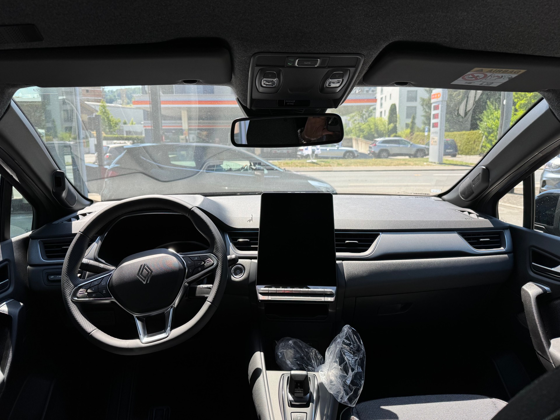RENAULT Captur 1.8 E-Tech 160 Techno DHT-image-10