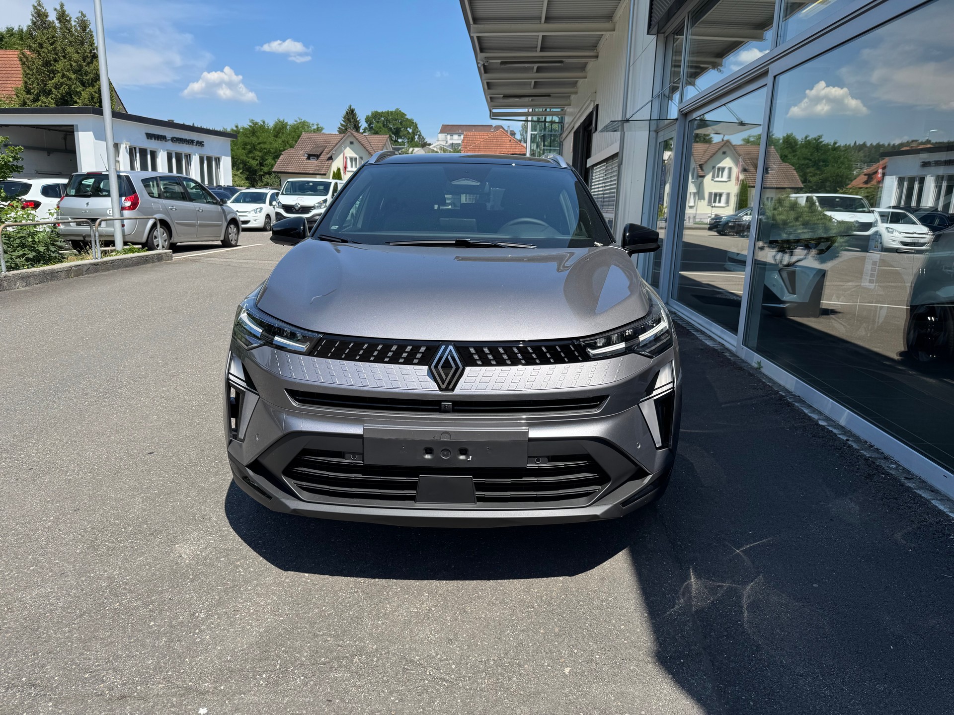 RENAULT Captur 1.8 E-Tech 160 Techno DHT-image-2