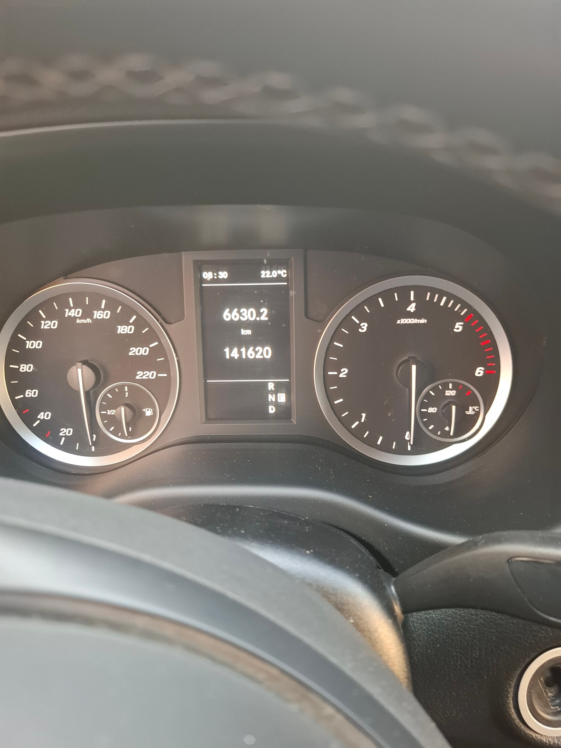 MERCEDES-BENZ 2.0 CDI Select Tourer 4Matic 9G-Tronic-image-3