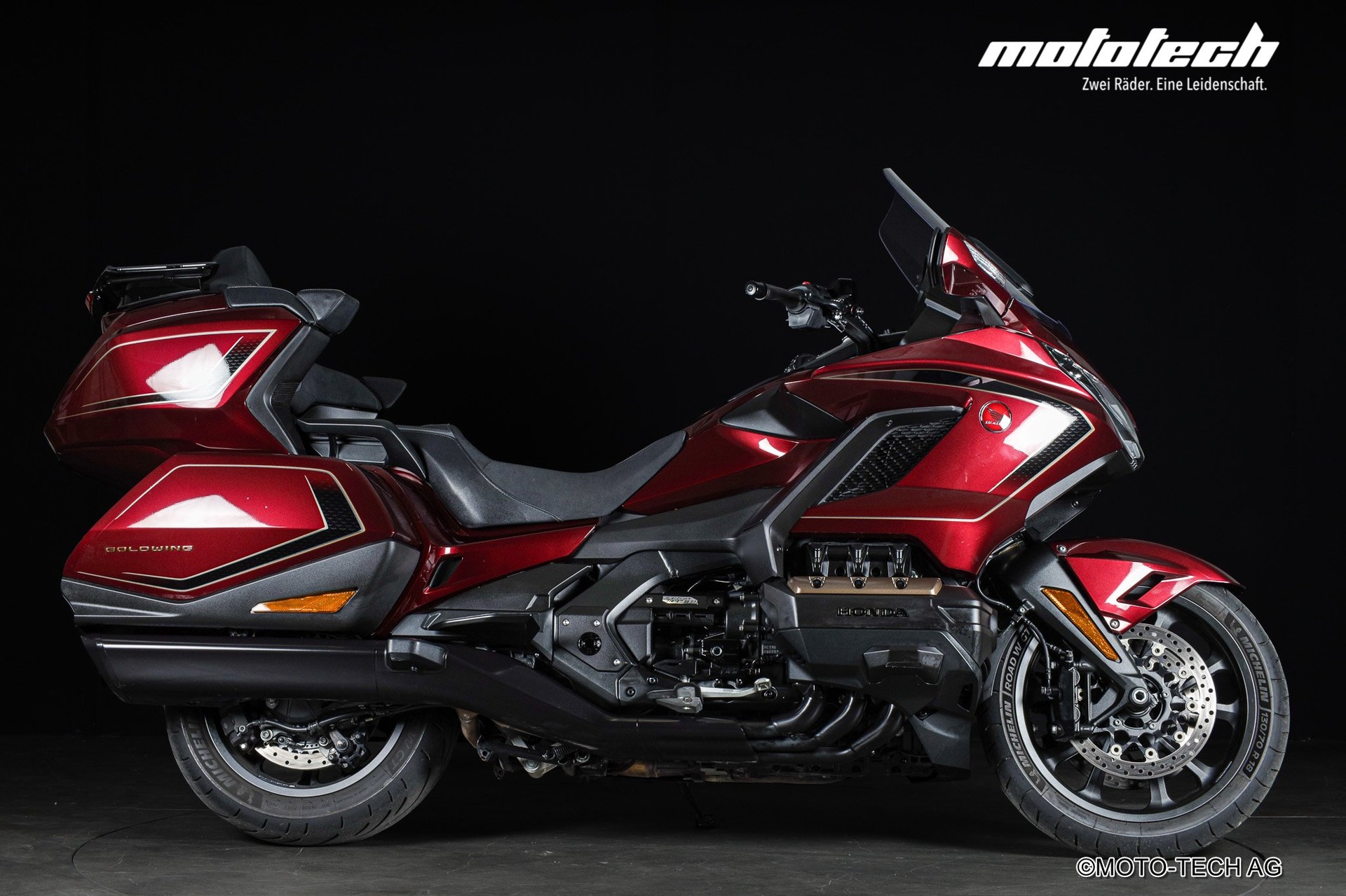HONDA GL 1800 DA Goldwing 50th Anniversary Edition-showroom-element-1