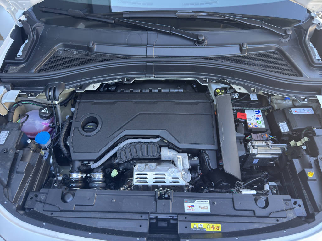 CITROEN C3 1.2 Hybrid Max-image-8