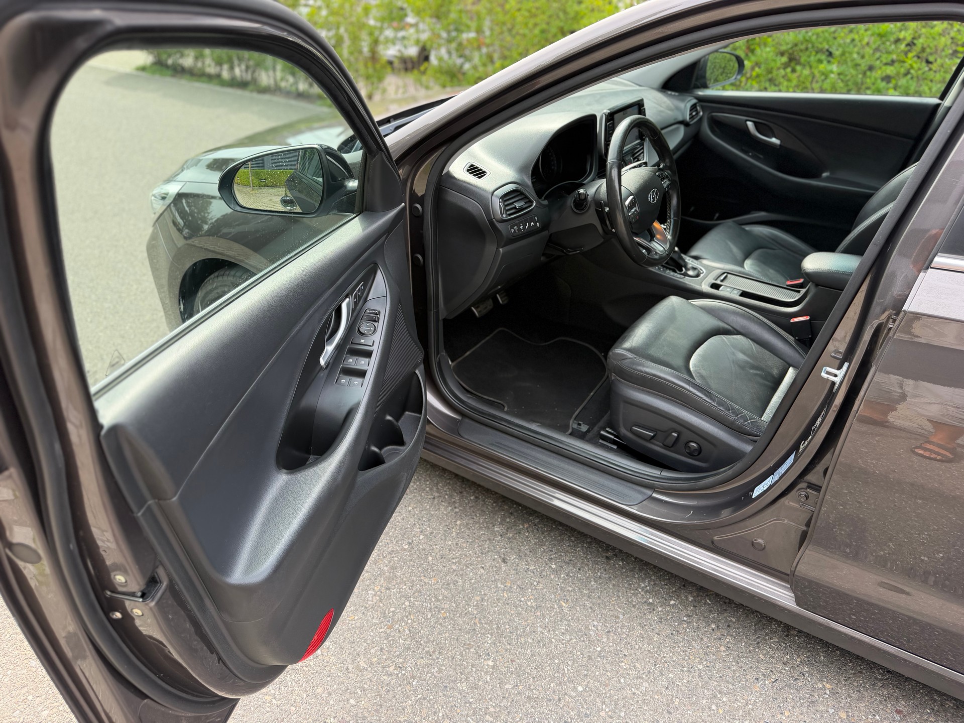HYUNDAI i30 1.4 T-GDI Origo DCT-image-15