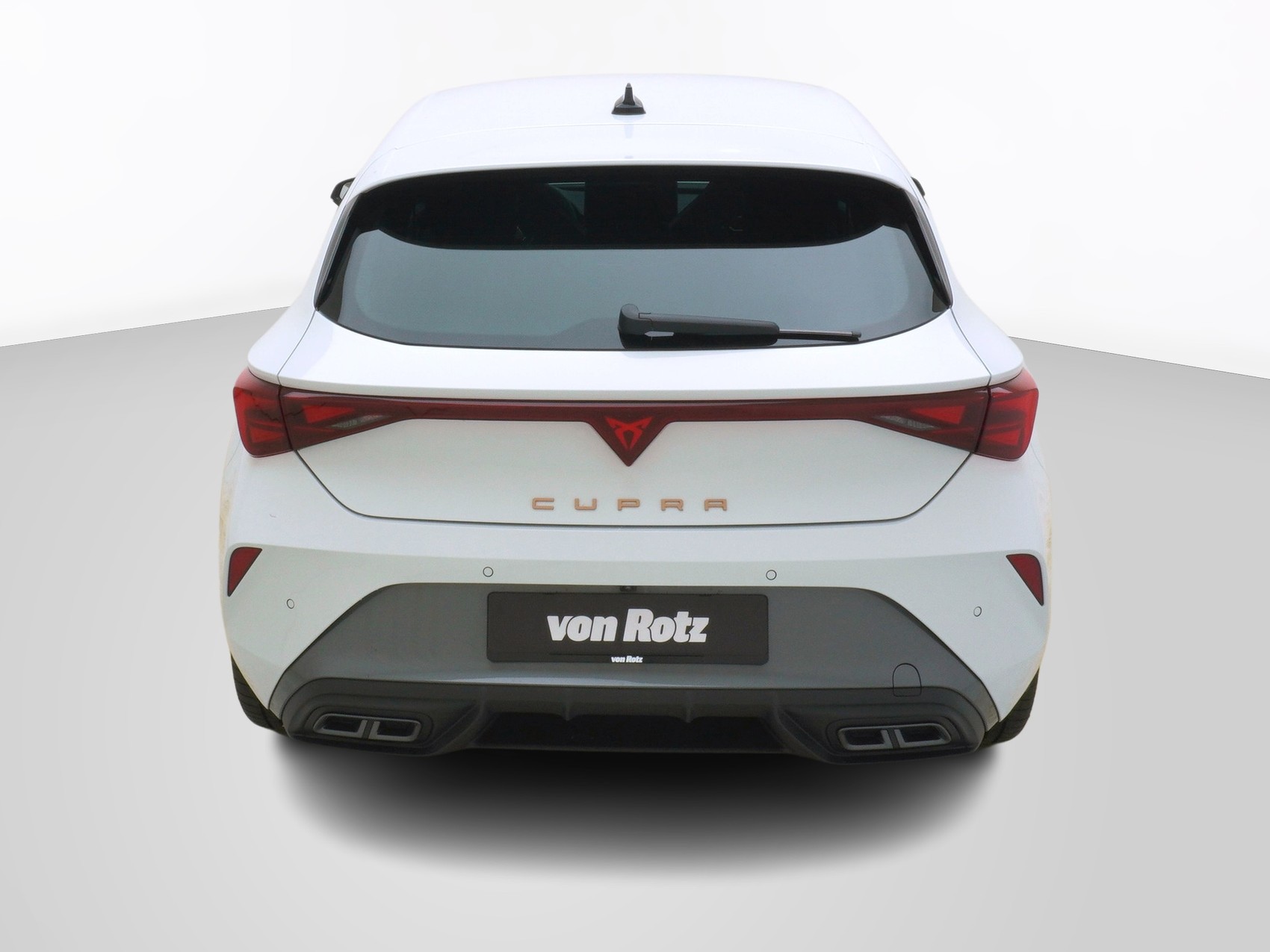 CUPRA Leon 1.5 eTSI DSG-image-2