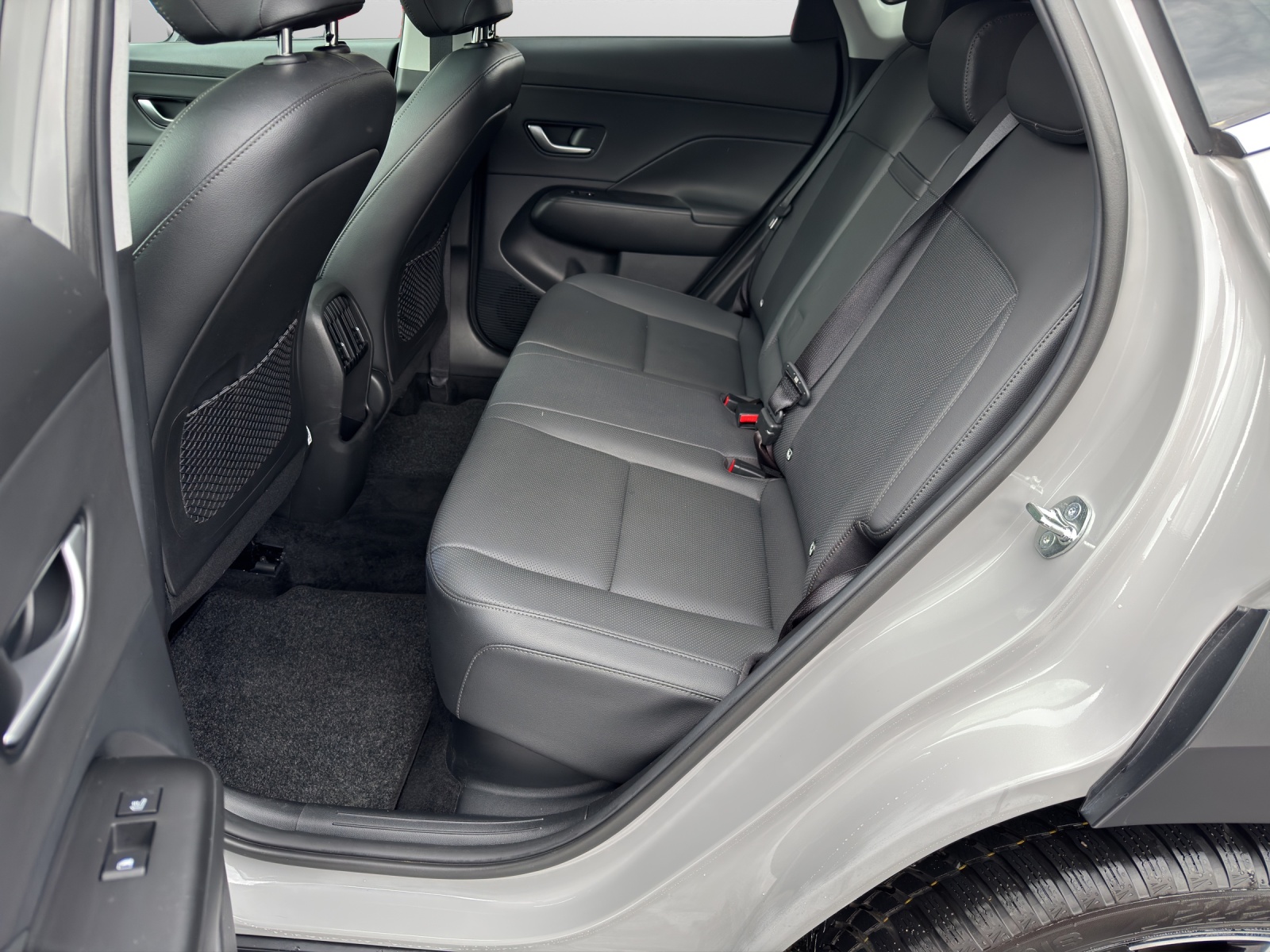 HYUNDAI Kona 1.6 GDi Hybrid Vertex-image-8