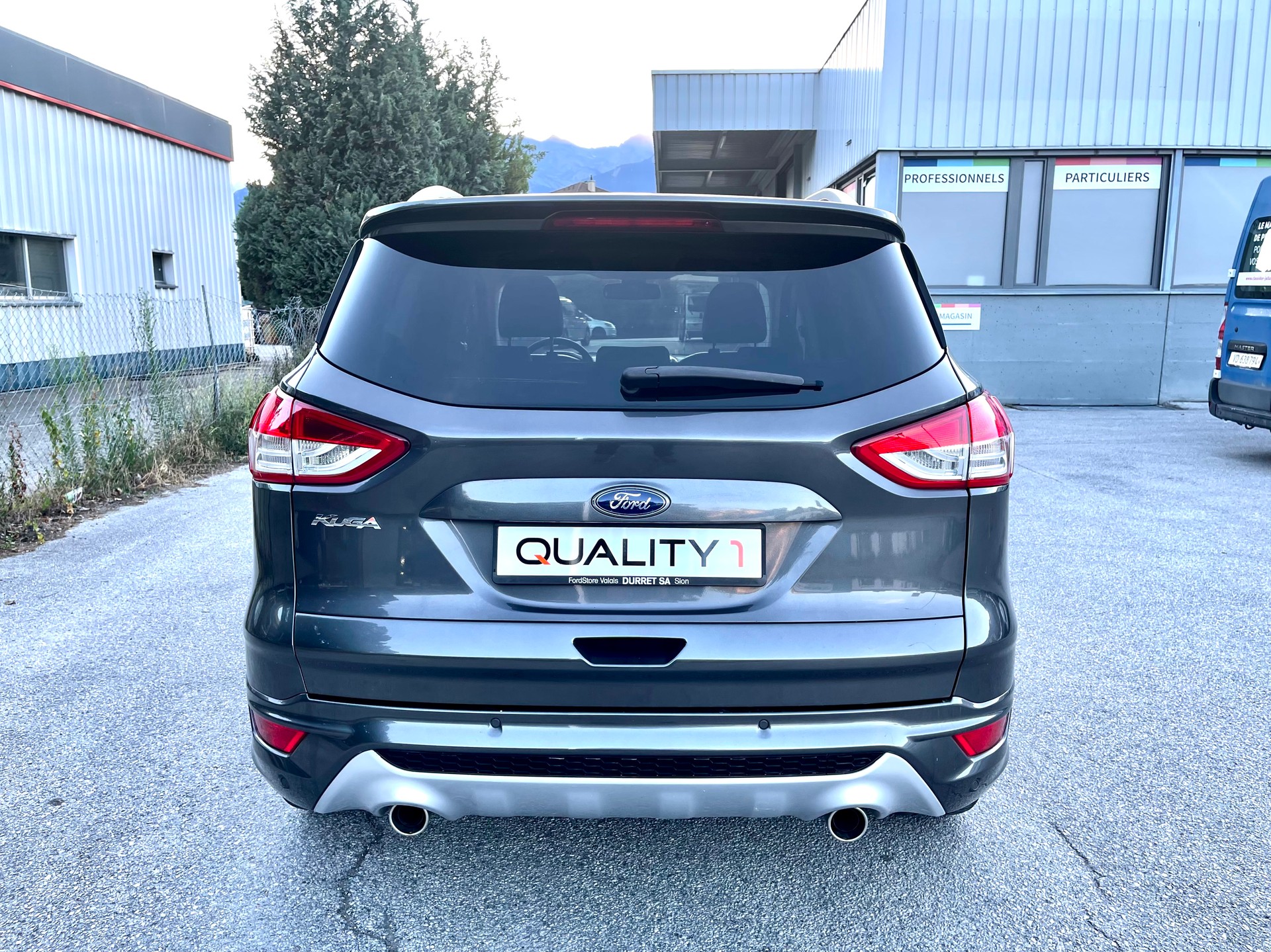 FORD Kuga 2.0 TDCi Titanium S 4WD PowerShift-image-3
