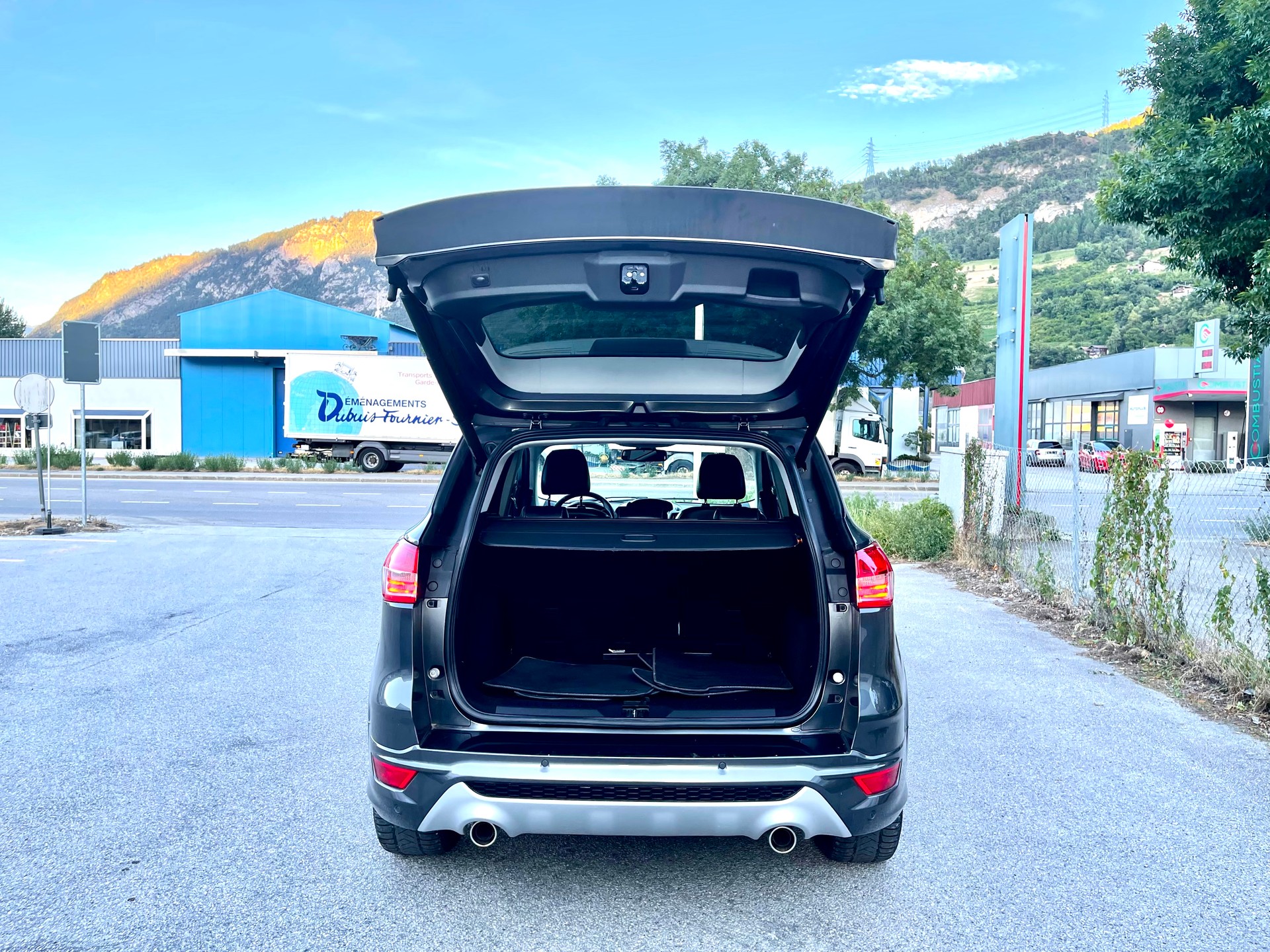 FORD Kuga 2.0 TDCi Titanium S 4WD PowerShift-image-12