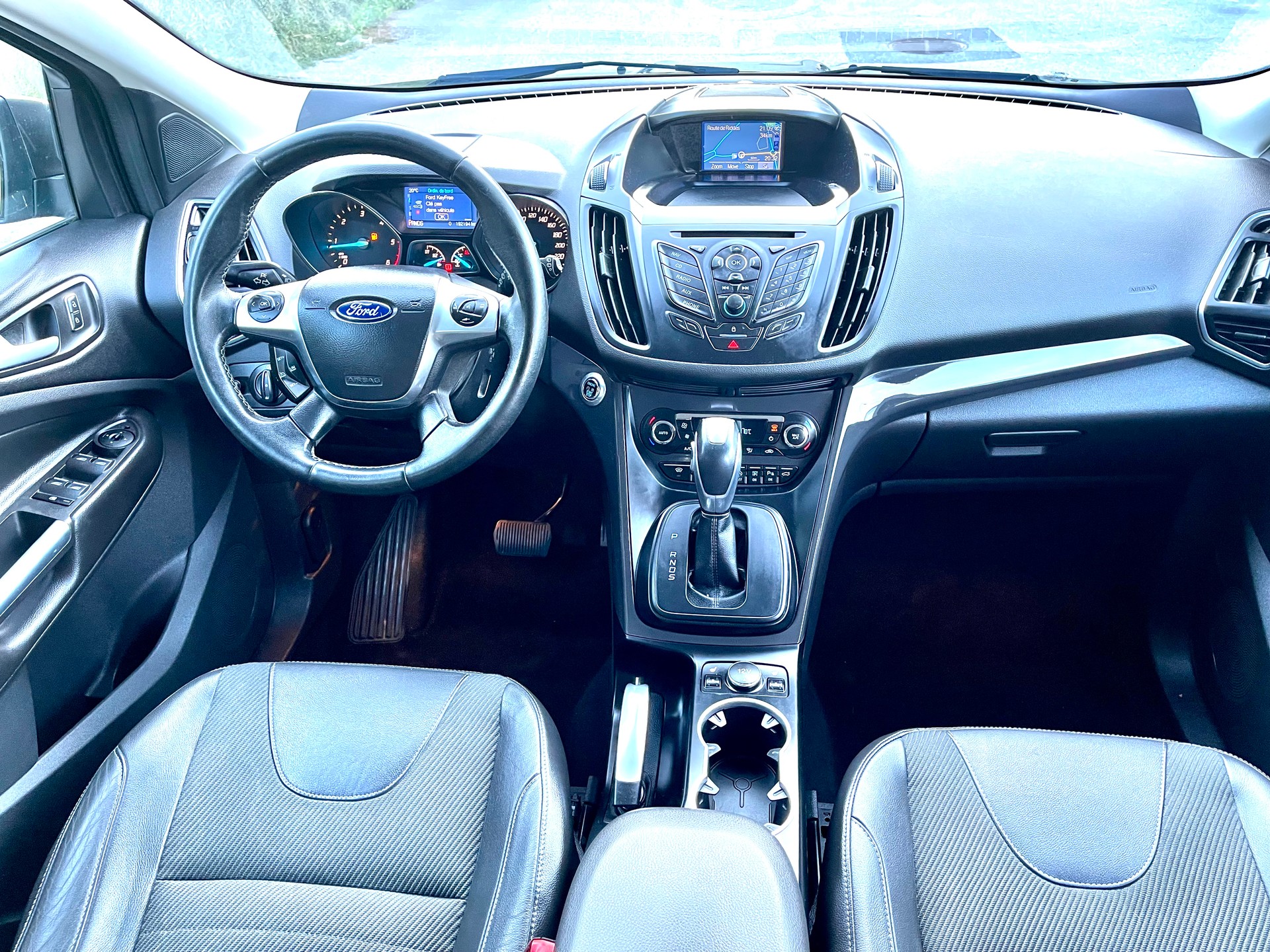 FORD Kuga 2.0 TDCi Titanium S 4WD PowerShift-image-18