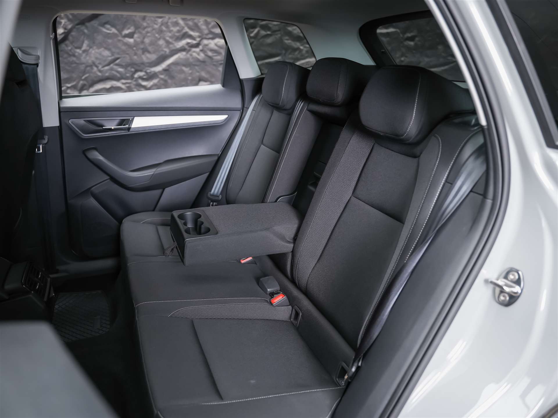 SKODA Karoq 1.5 TSI Selection DSG *Sitzheizung*Lenkradheizung*Rückfahrkamera*-image-12