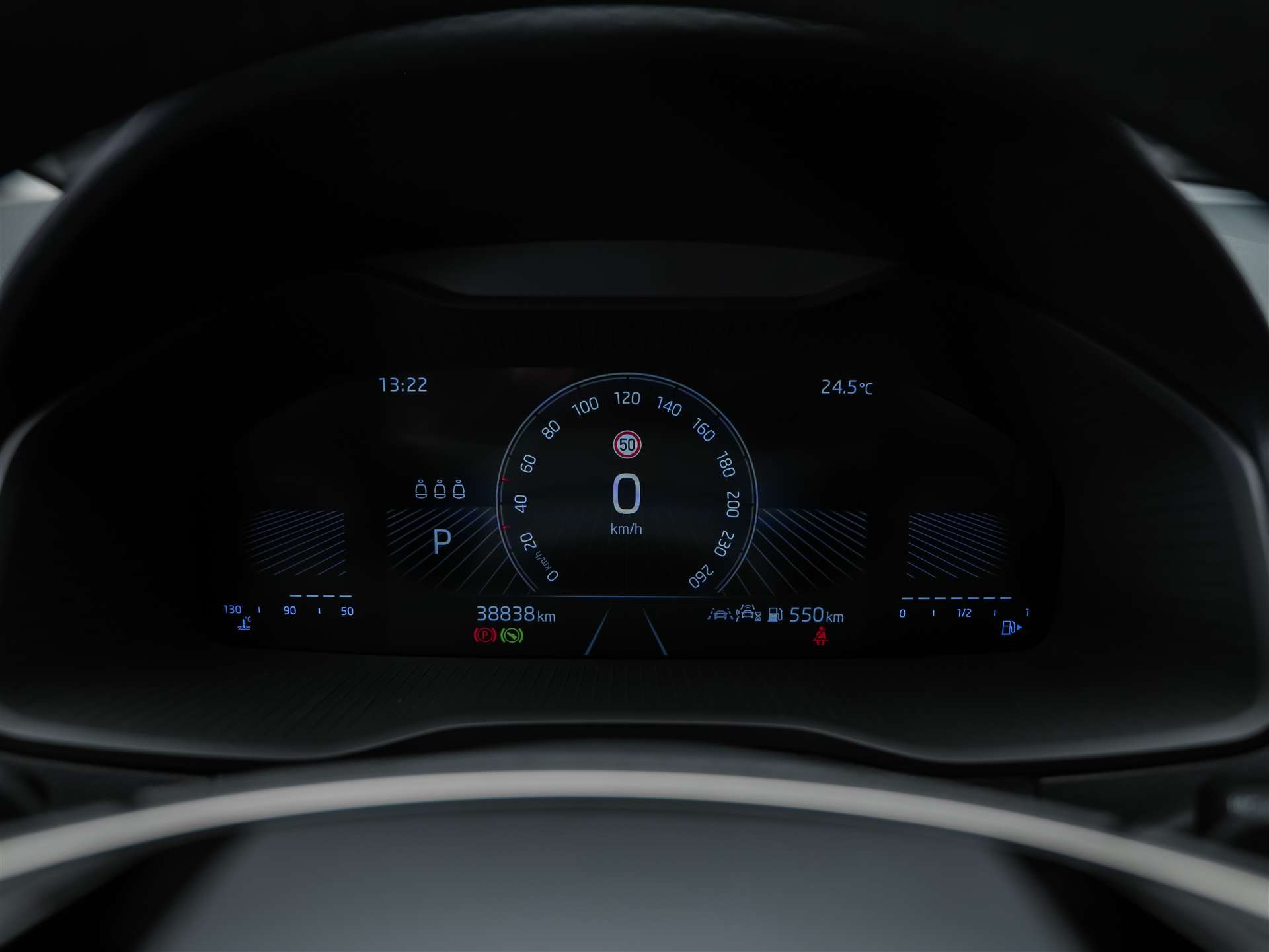 SKODA Karoq 1.5 TSI Selection DSG *Sitzheizung*Lenkradheizung*Rückfahrkamera*-image-27