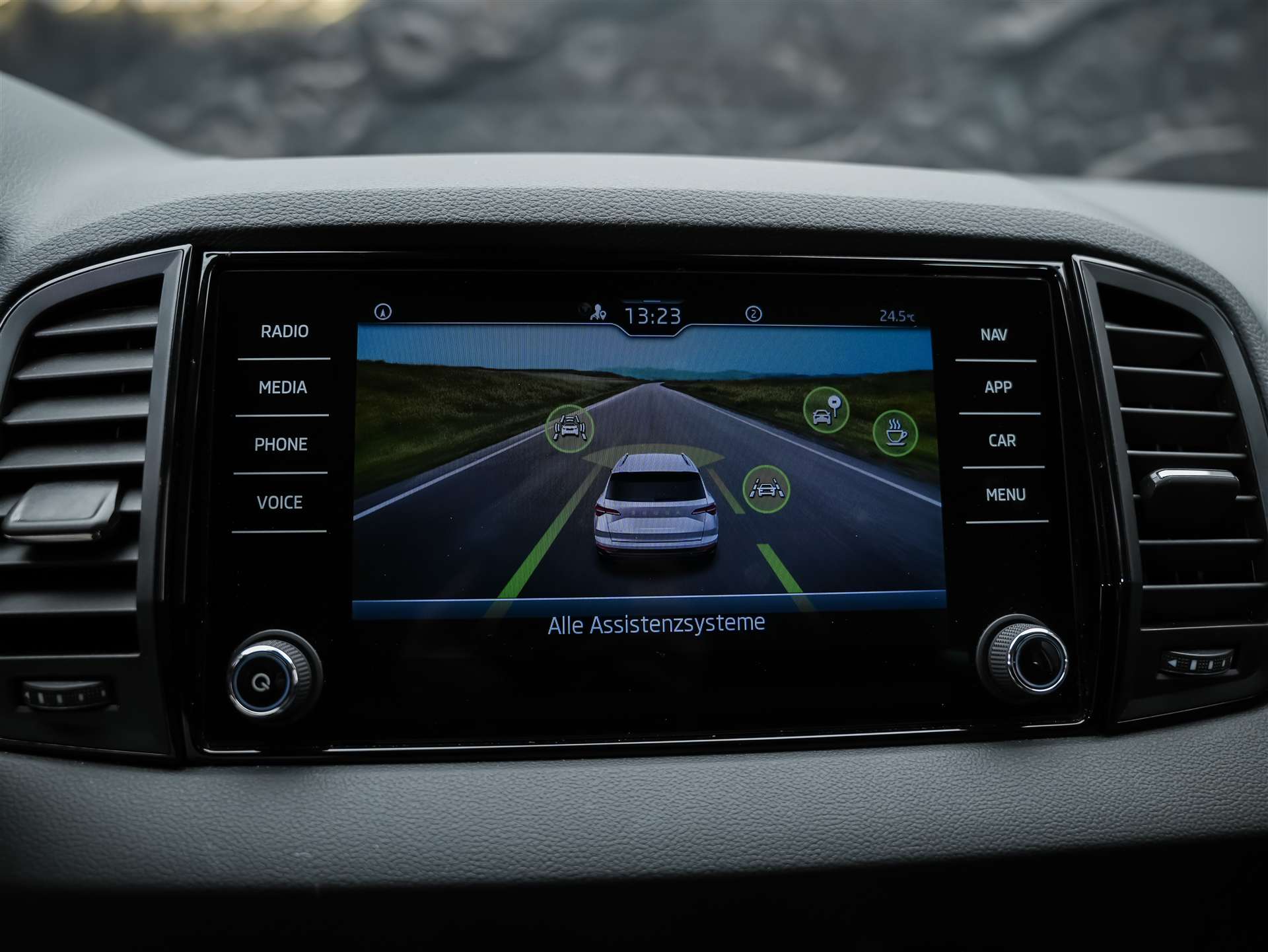 SKODA Karoq 1.5 TSI Selection DSG *Sitzheizung*Lenkradheizung*Rückfahrkamera*-image-30