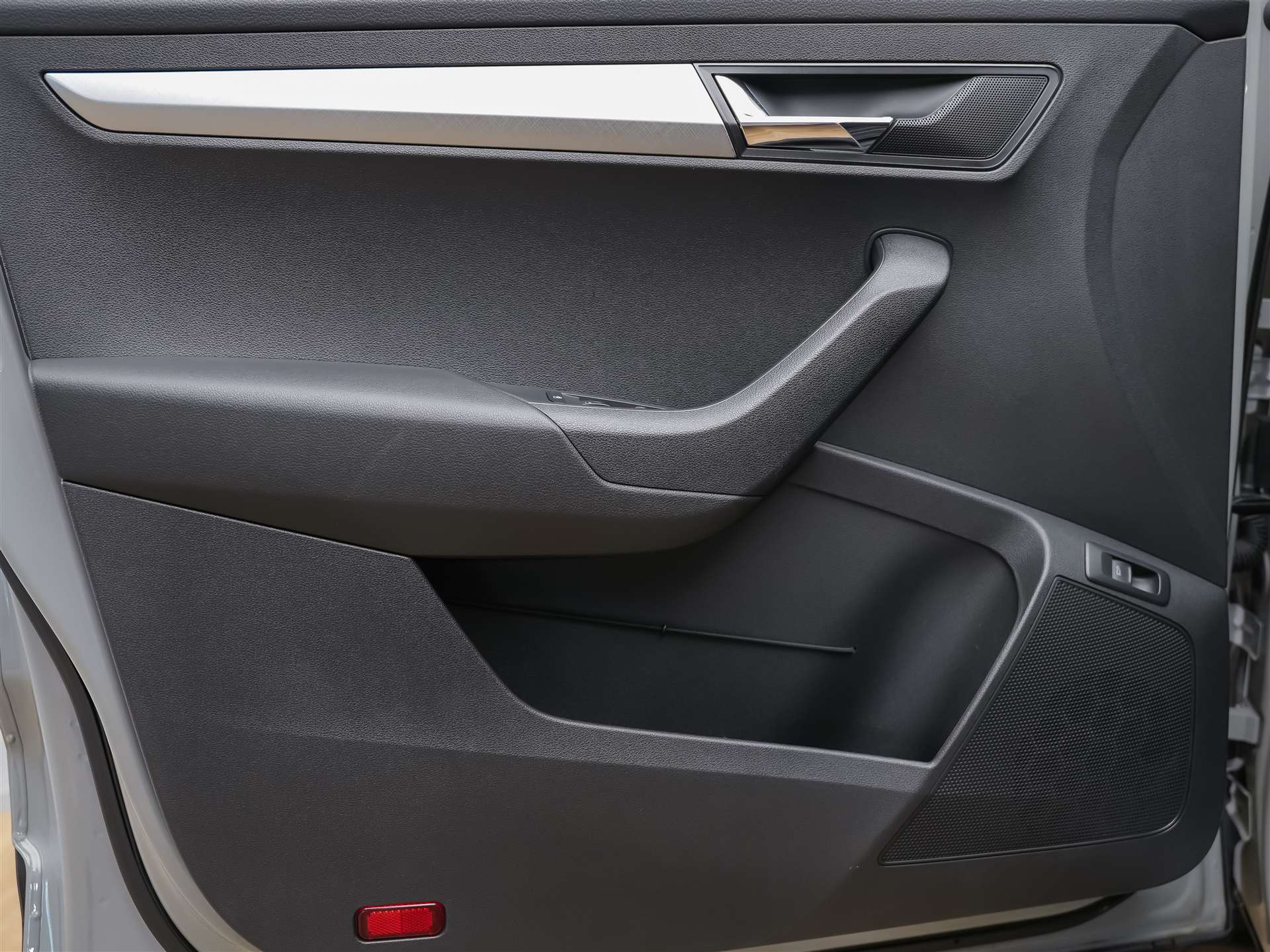 SKODA Karoq 1.5 TSI Selection DSG *Sitzheizung*Lenkradheizung*Rückfahrkamera*-image-22