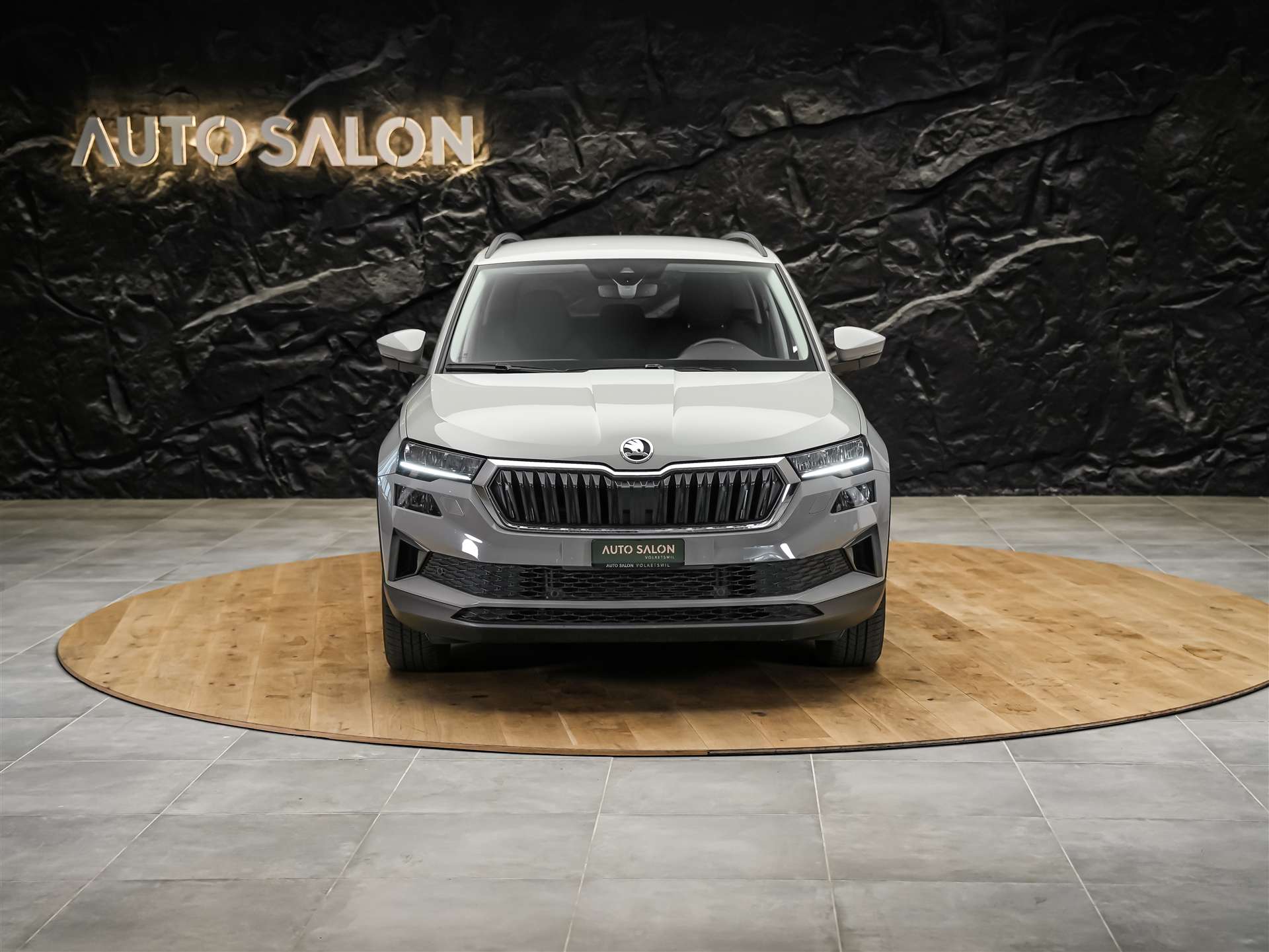 SKODA Karoq 1.5 TSI Selection DSG *Sitzheizung*Lenkradheizung*Rückfahrkamera*-image-6