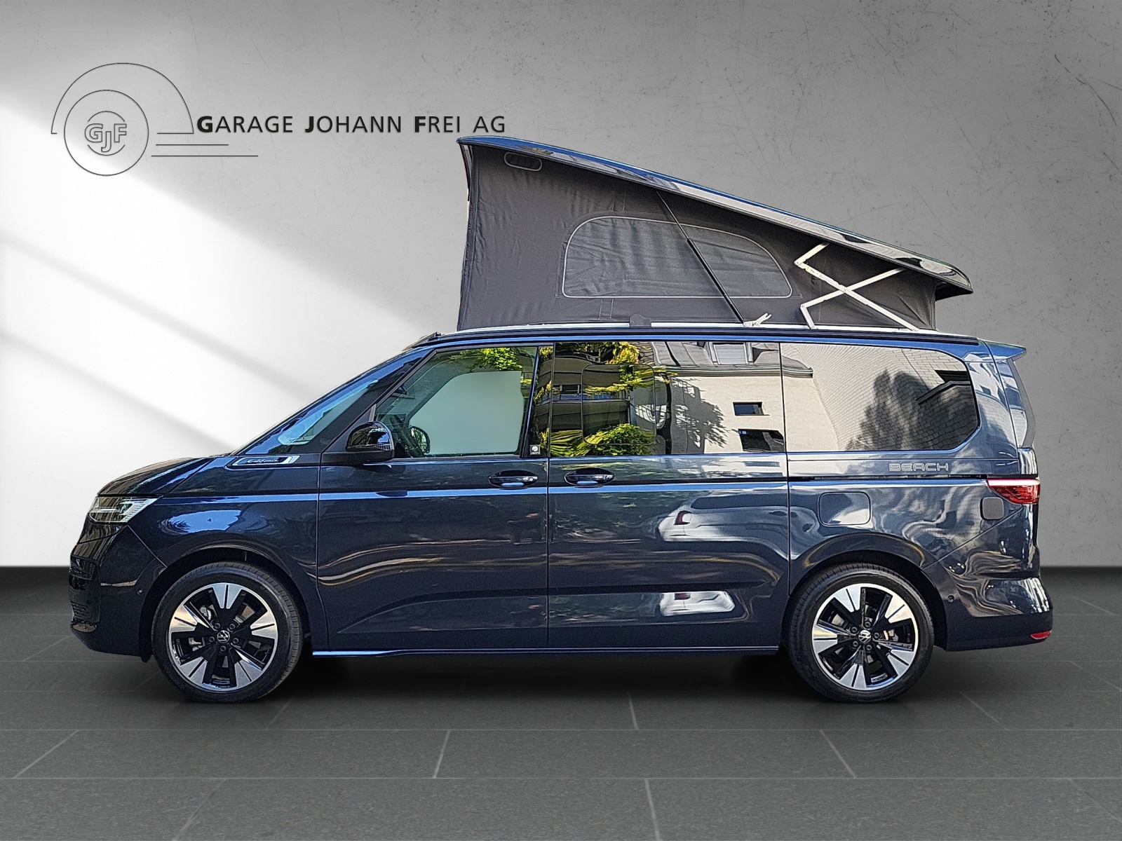 VW California Beach Tour Liberty PHEV Hybrid 4Motion-showroom-element-1