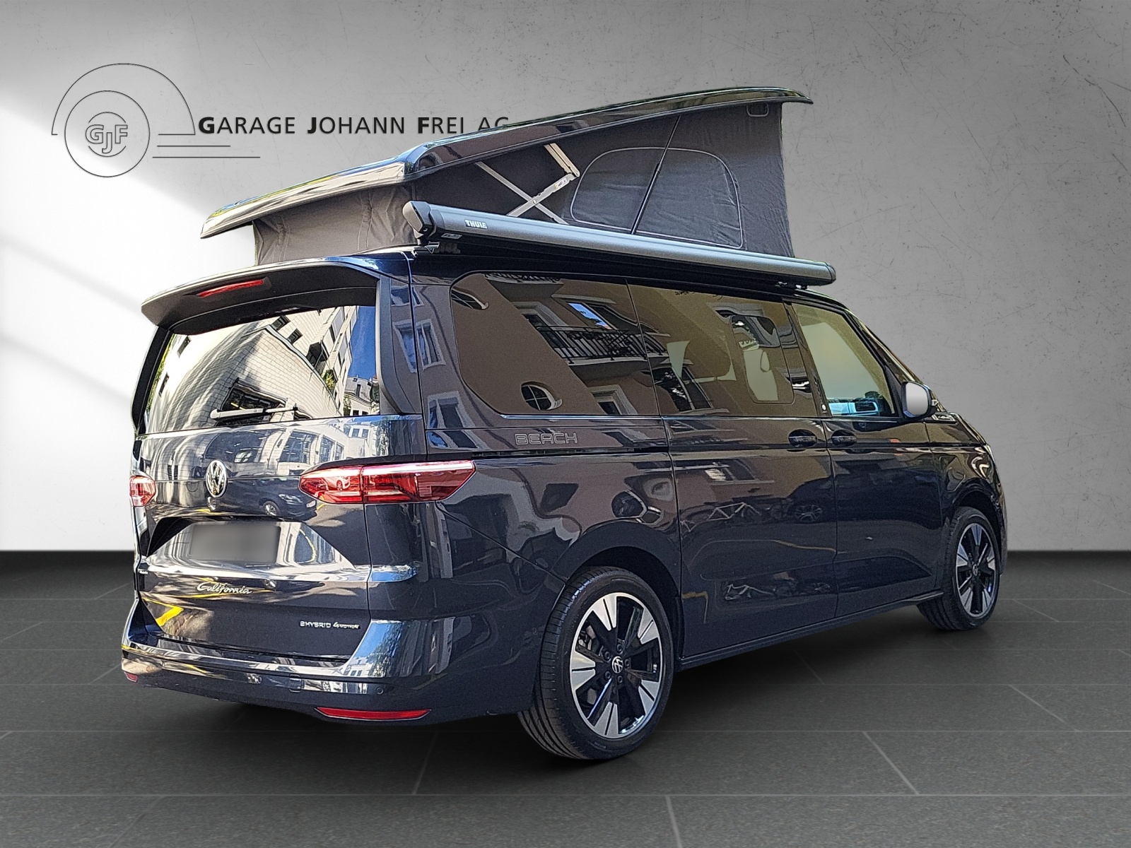 VW California Beach Tour Liberty PHEV Hybrid 4Motion-image-4