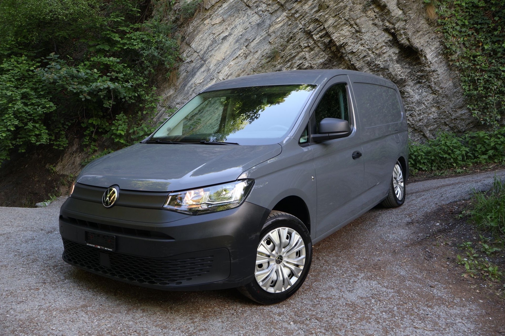 VW Caddy Cargo 2.0TDI Maxi 4Motion-image-3