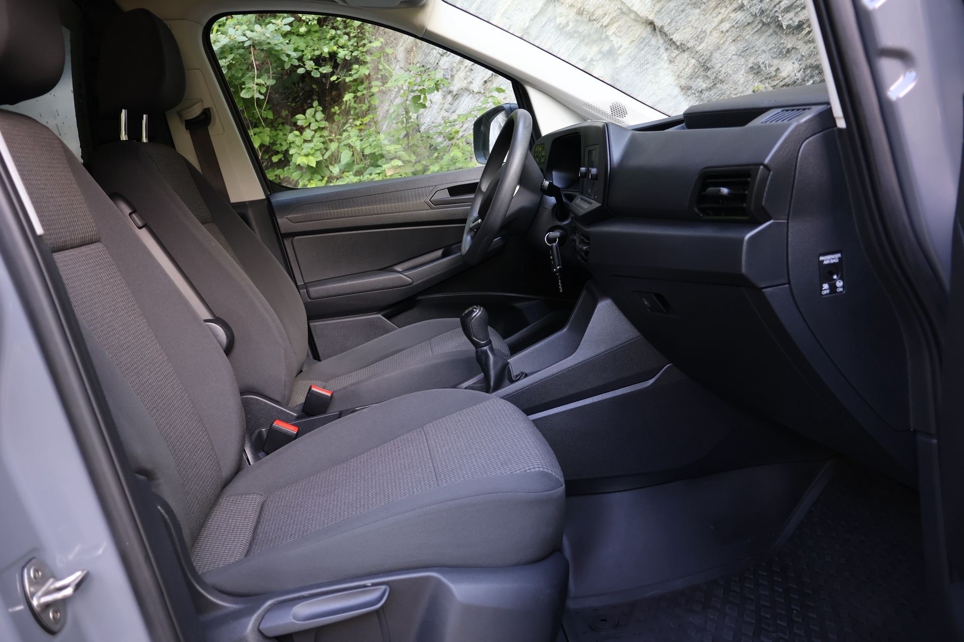VW Caddy Cargo 2.0TDI Maxi 4Motion-image-9