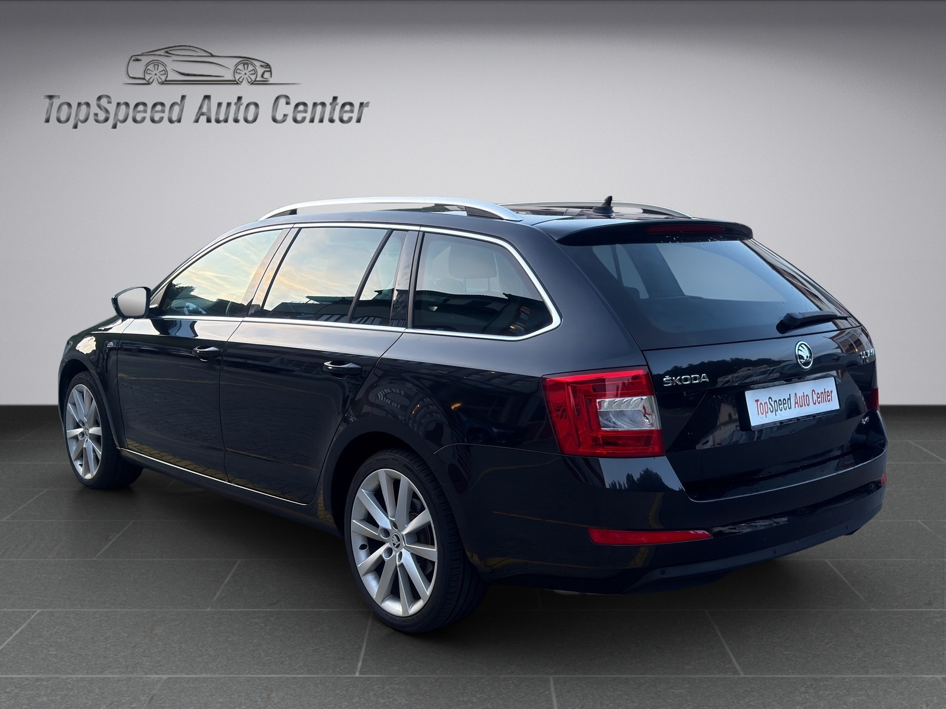 SKODA Octavia Combi 2.0 TDI Ambition 4x4 DSG-image-3