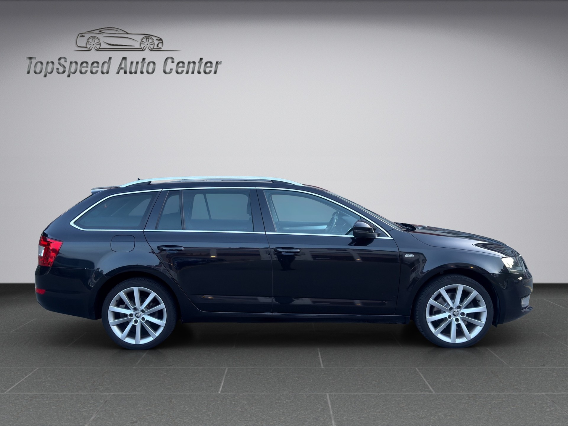 SKODA Octavia Combi 2.0 TDI Ambition 4x4 DSG-image-6