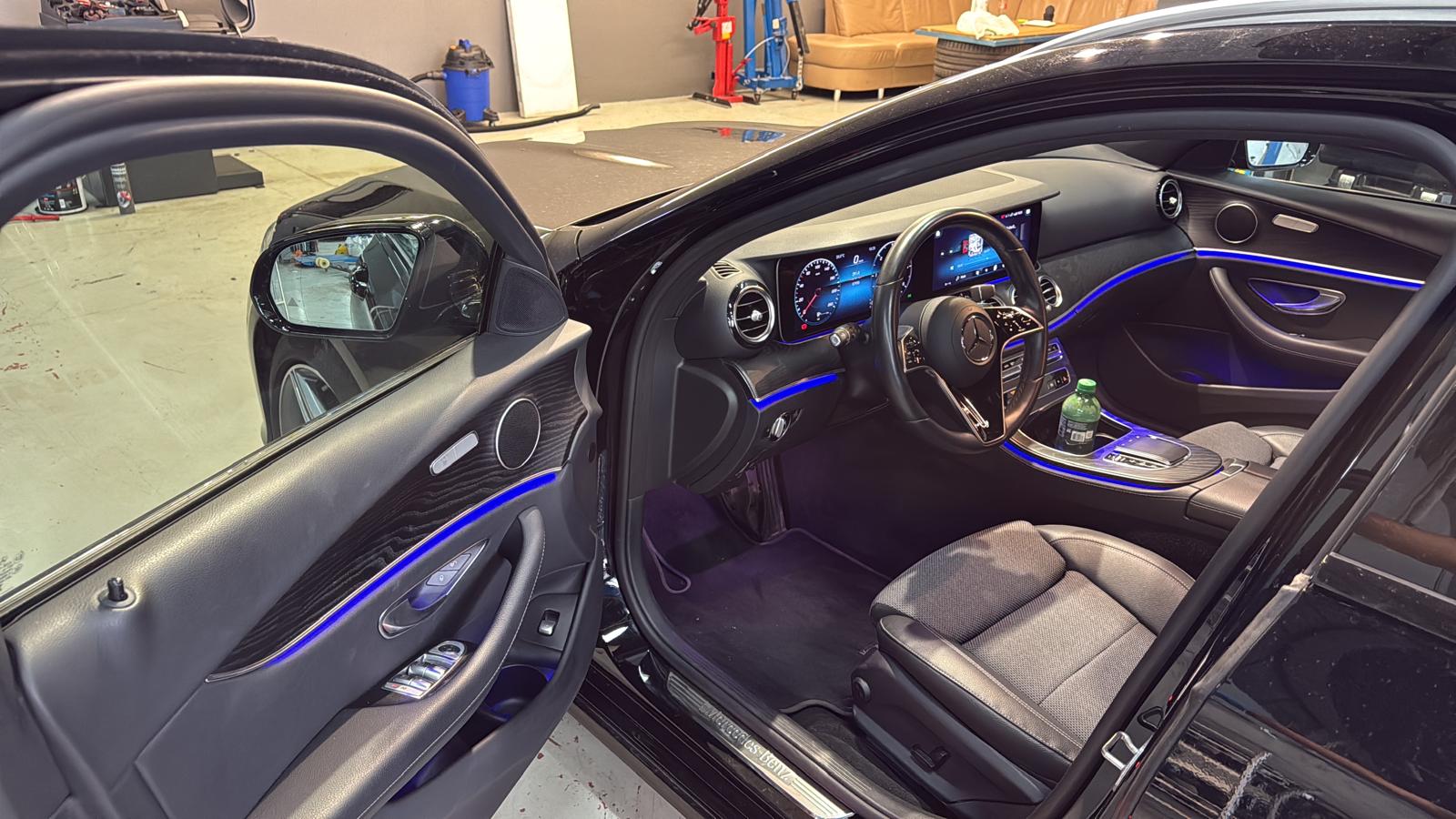 MERCEDES-BENZ E 200 d T 9G-Tronic-image-9