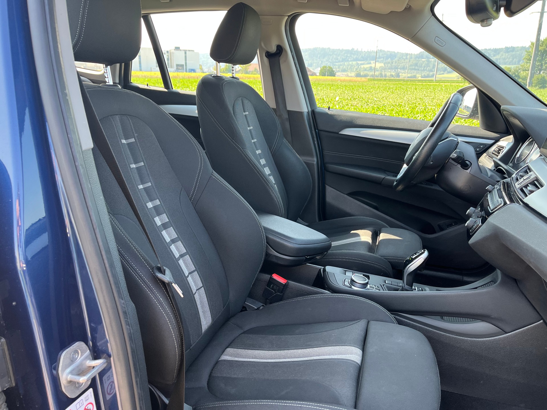 BMW X1 sDrive 18d xLine Fleet Edition Steptronic-image-11