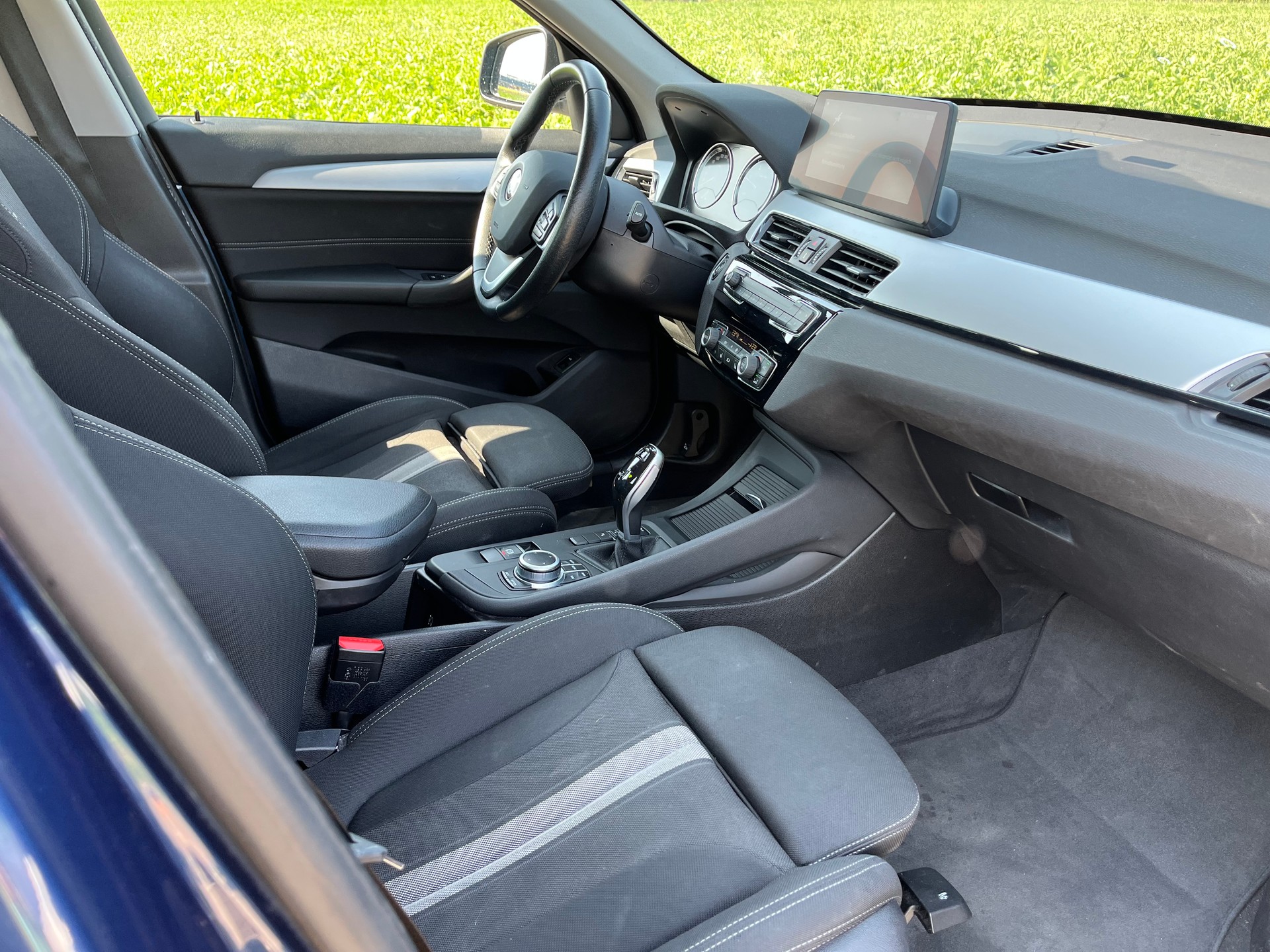 BMW X1 sDrive 18d xLine Fleet Edition Steptronic-image-12