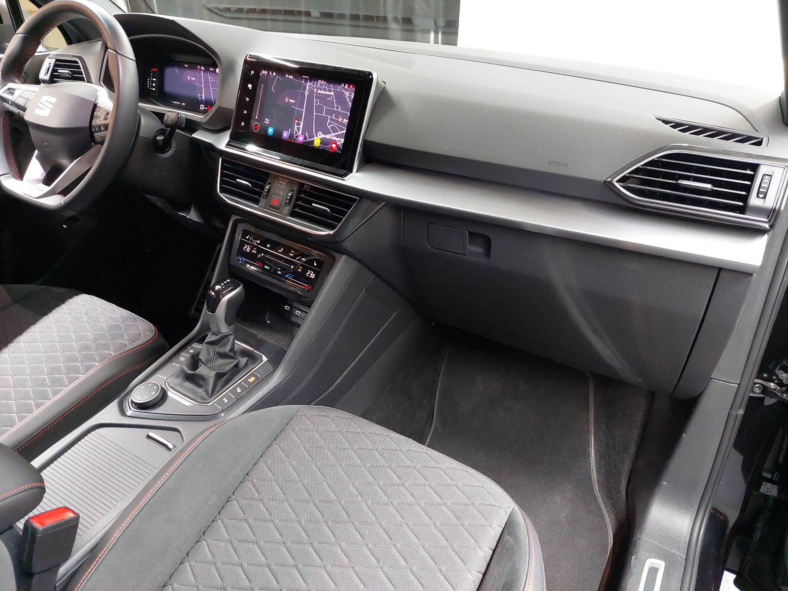 SEAT Tarraco 2.0TSI 4Drive DSG Move FR-image-9
