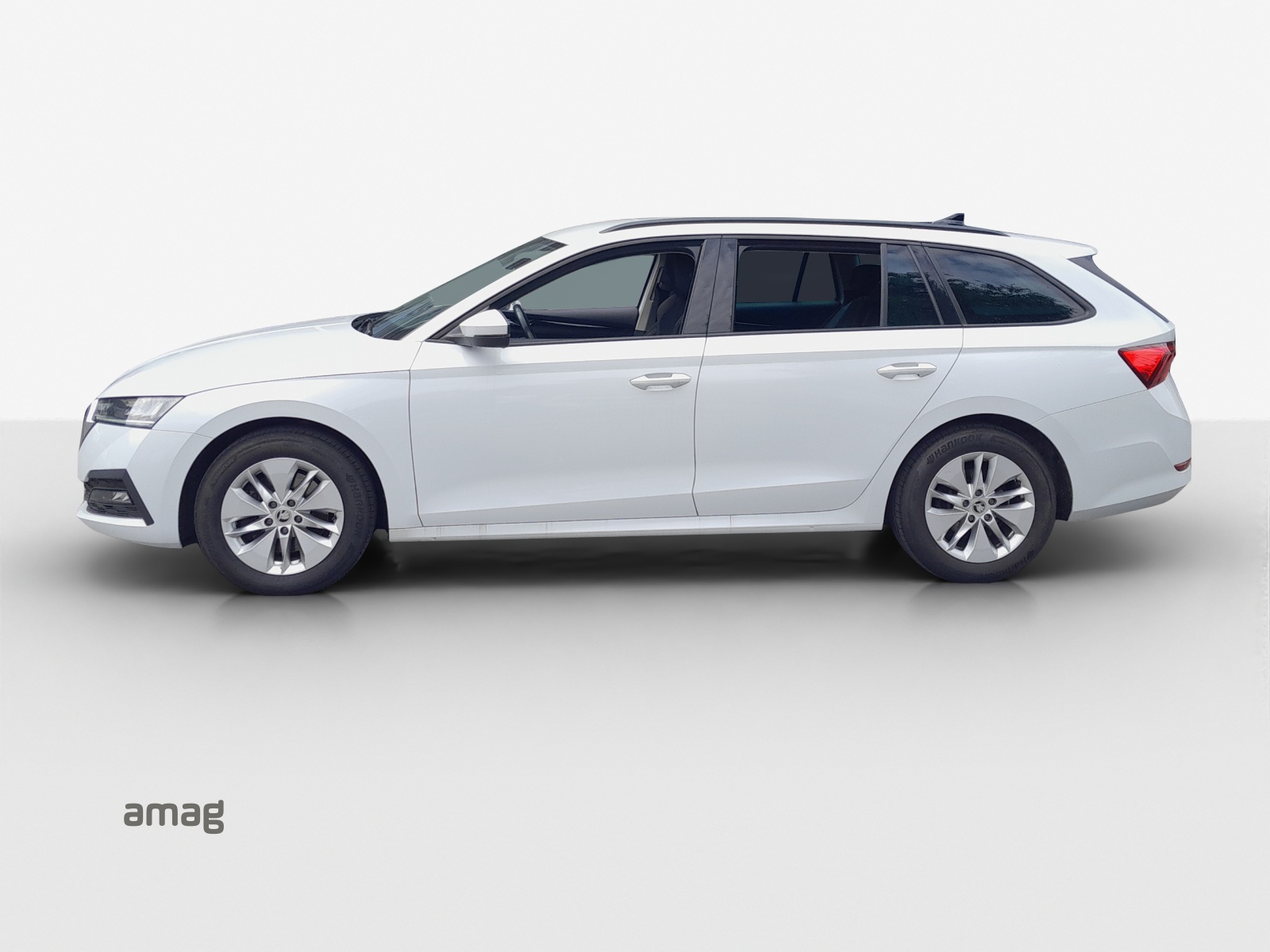 SKODA Octavia Combi 2.0 TDI DSG Ambition 4x4-image-1