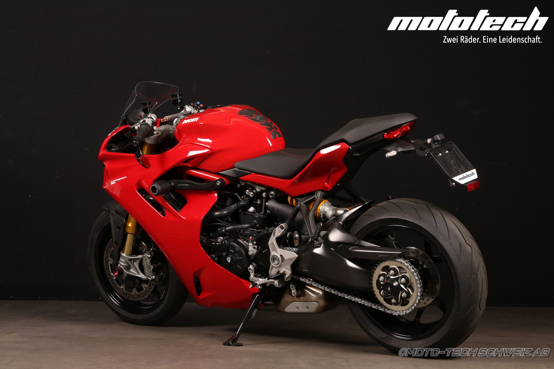 DUCATI 950 Supersport S-showroom-element-3