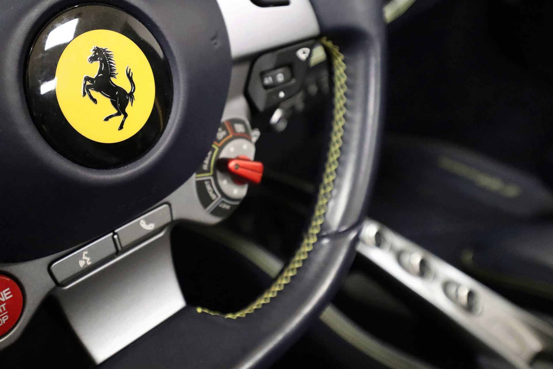 FERRARI F8 Spider-image-19