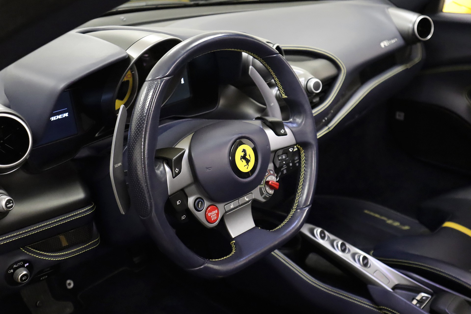 FERRARI F8 Spider-image-15